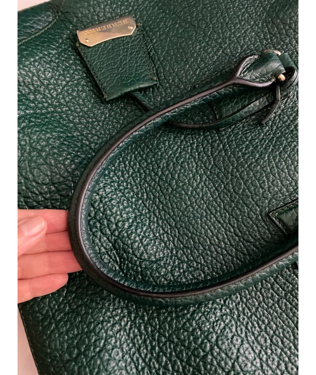 BURBERRY Зеленая кожаная сумка тоут, фото 3