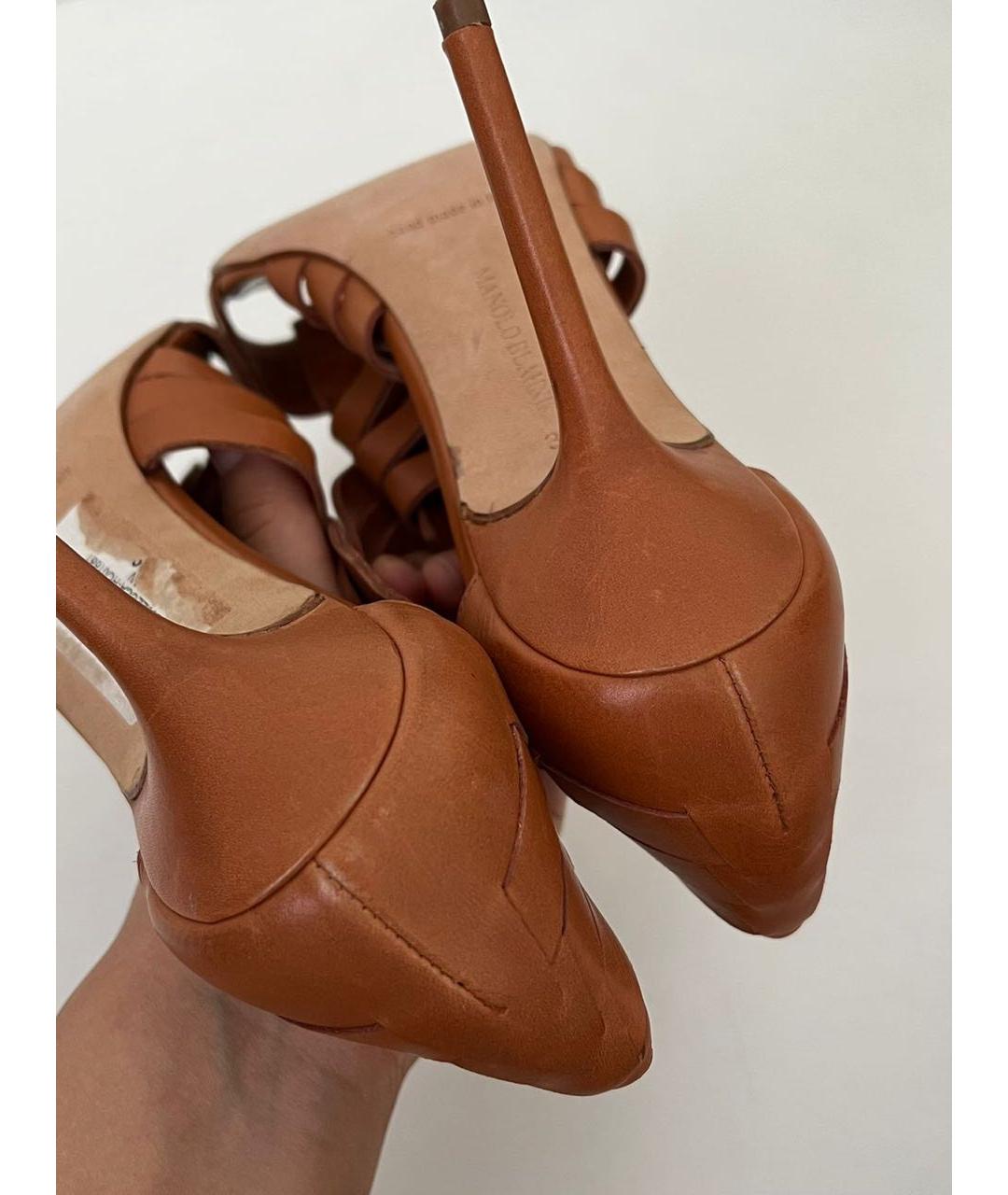 MANOLO BLAHNIK Кожаные босоножки, фото 6