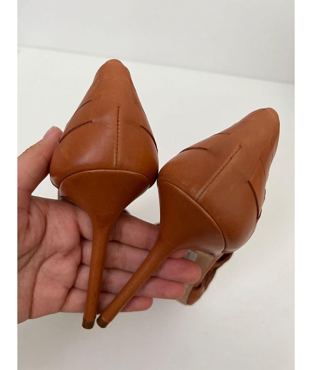 MANOLO BLAHNIK Кожаные босоножки, фото 4