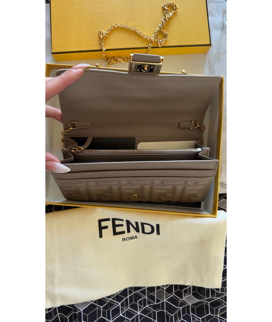 FENDI Бежевая кожаная сумка через плечо, фото 4