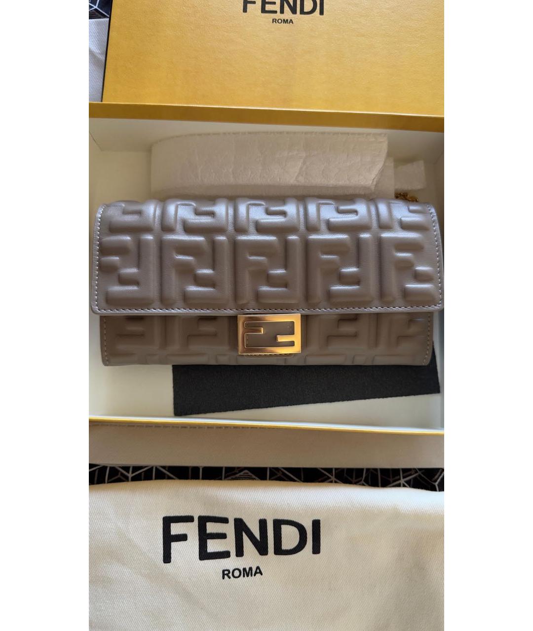 FENDI Бежевая кожаная сумка через плечо, фото 7