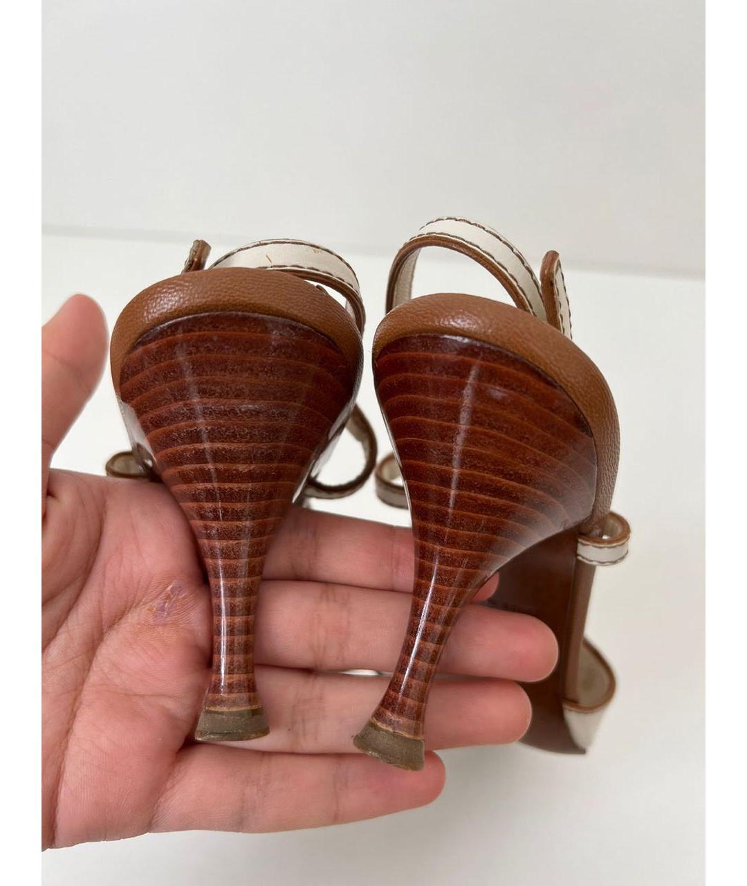 LOUIS VUITTON Кожаные босоножки, фото 4