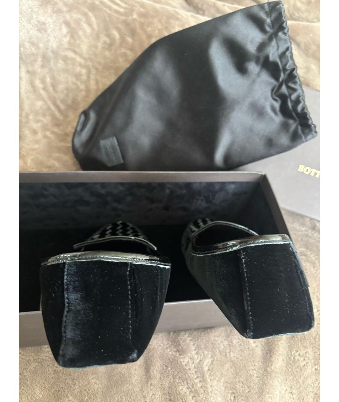 BOTTEGA VENETA Черные лоферы из лакированной кожи, фото 4