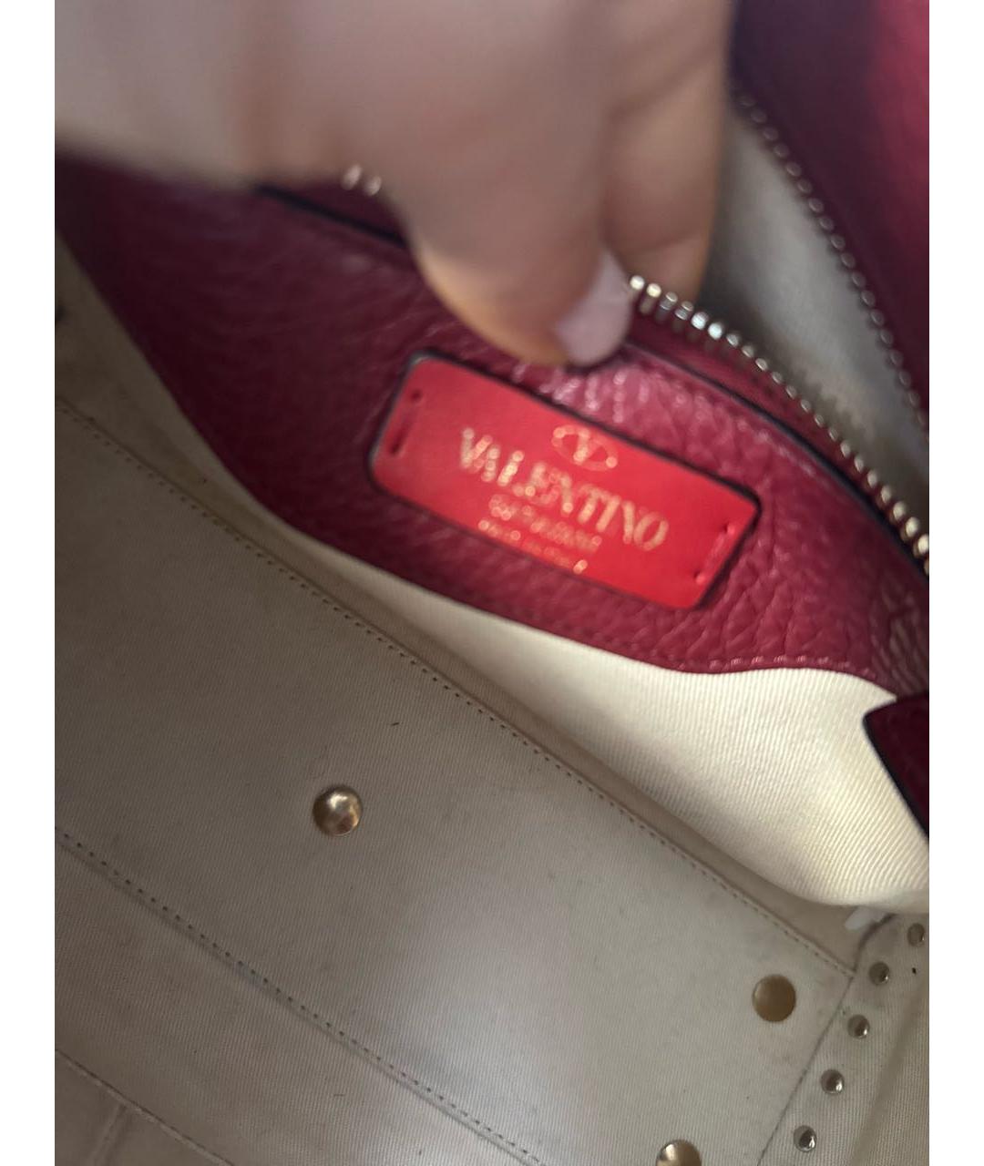 VALENTINO Бордовая кожаная сумка через плечо, фото 5