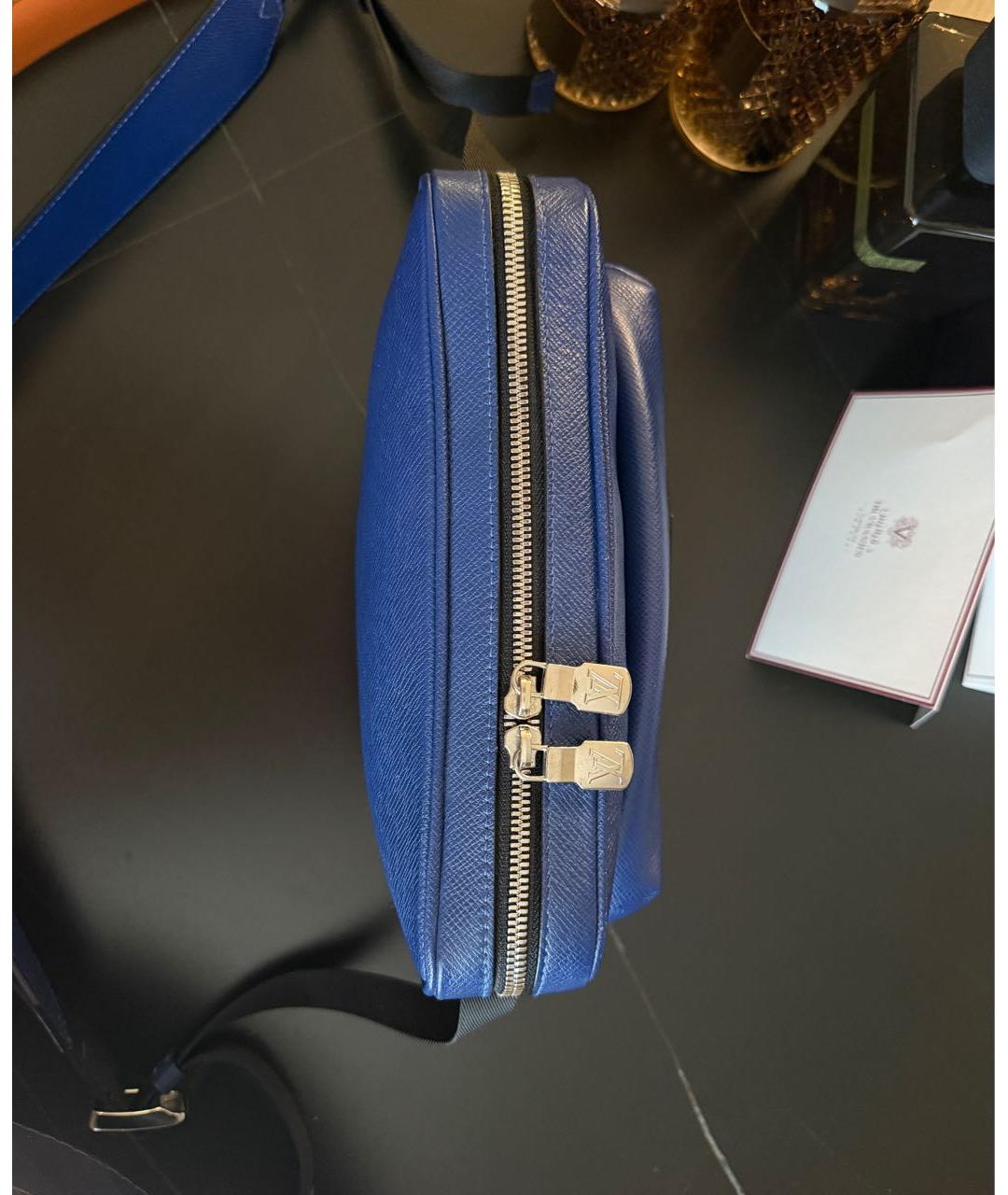 LOUIS VUITTON Синяя кожаная сумка на плечо, фото 6