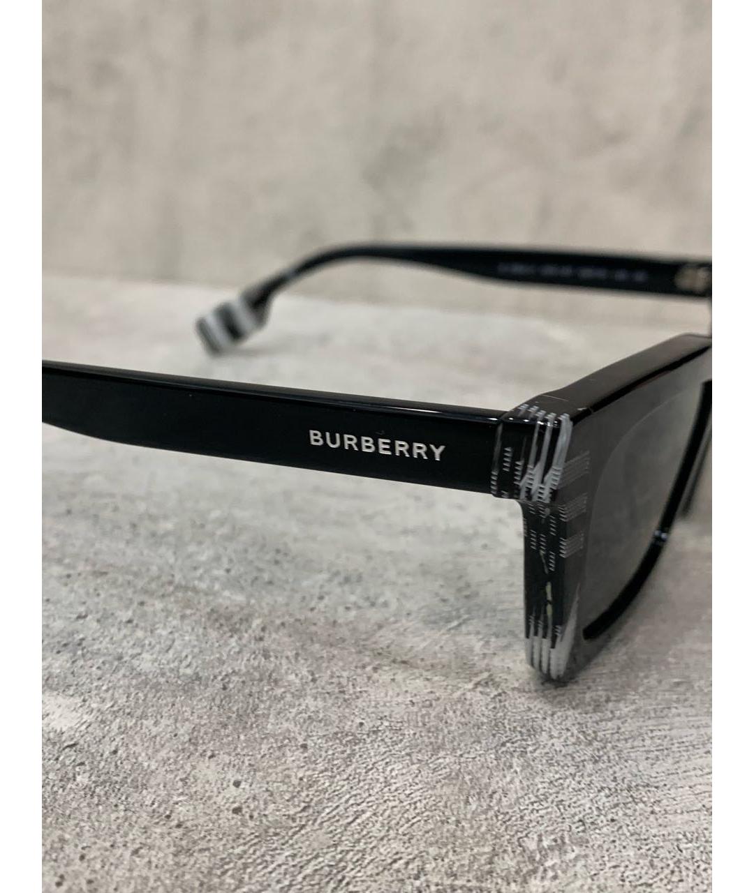 BURBERRY Черные пластиковые солнцезащитные очки, фото 3