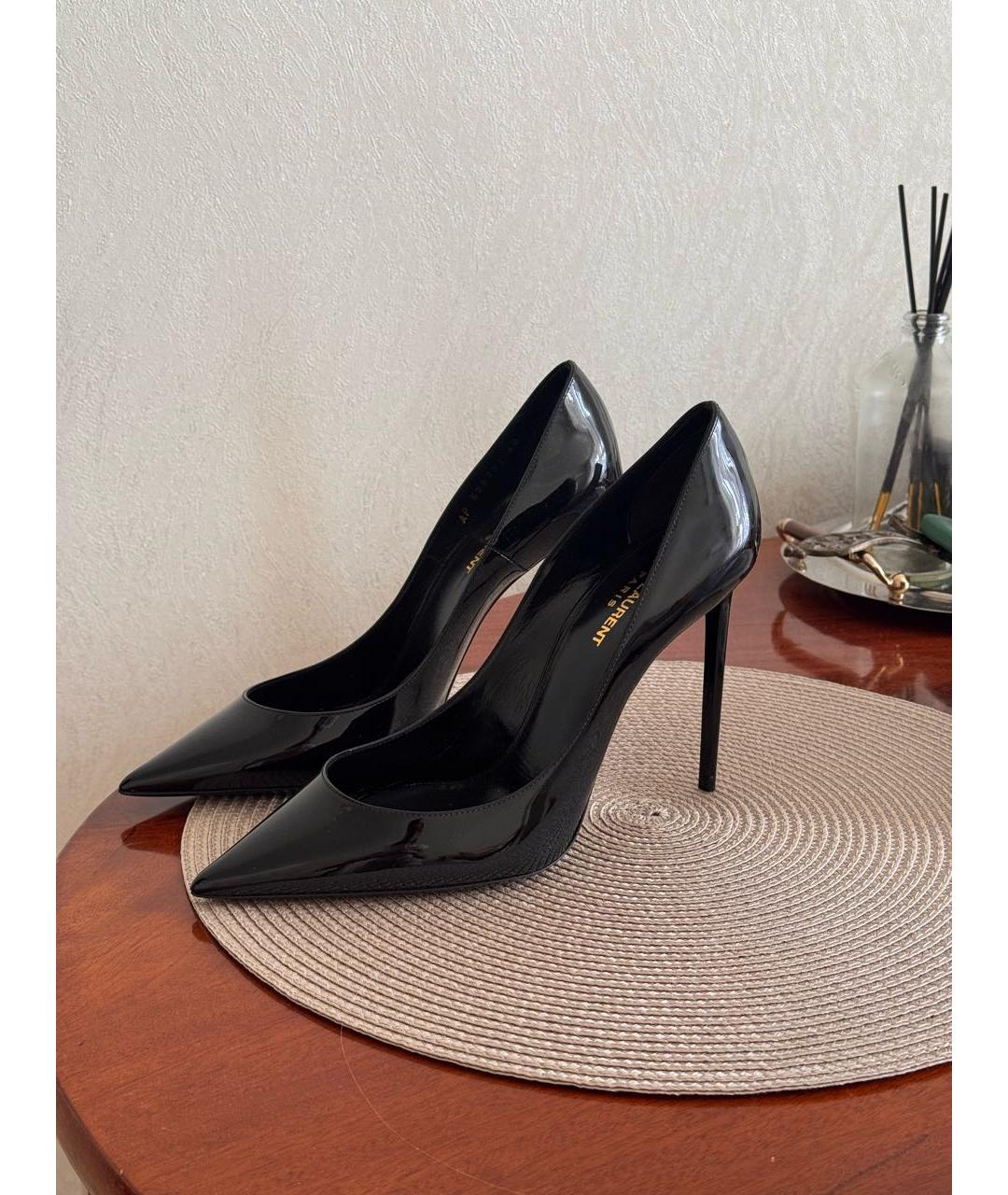 SAINT LAURENT Черные туфли из лакированной кожи, фото 2