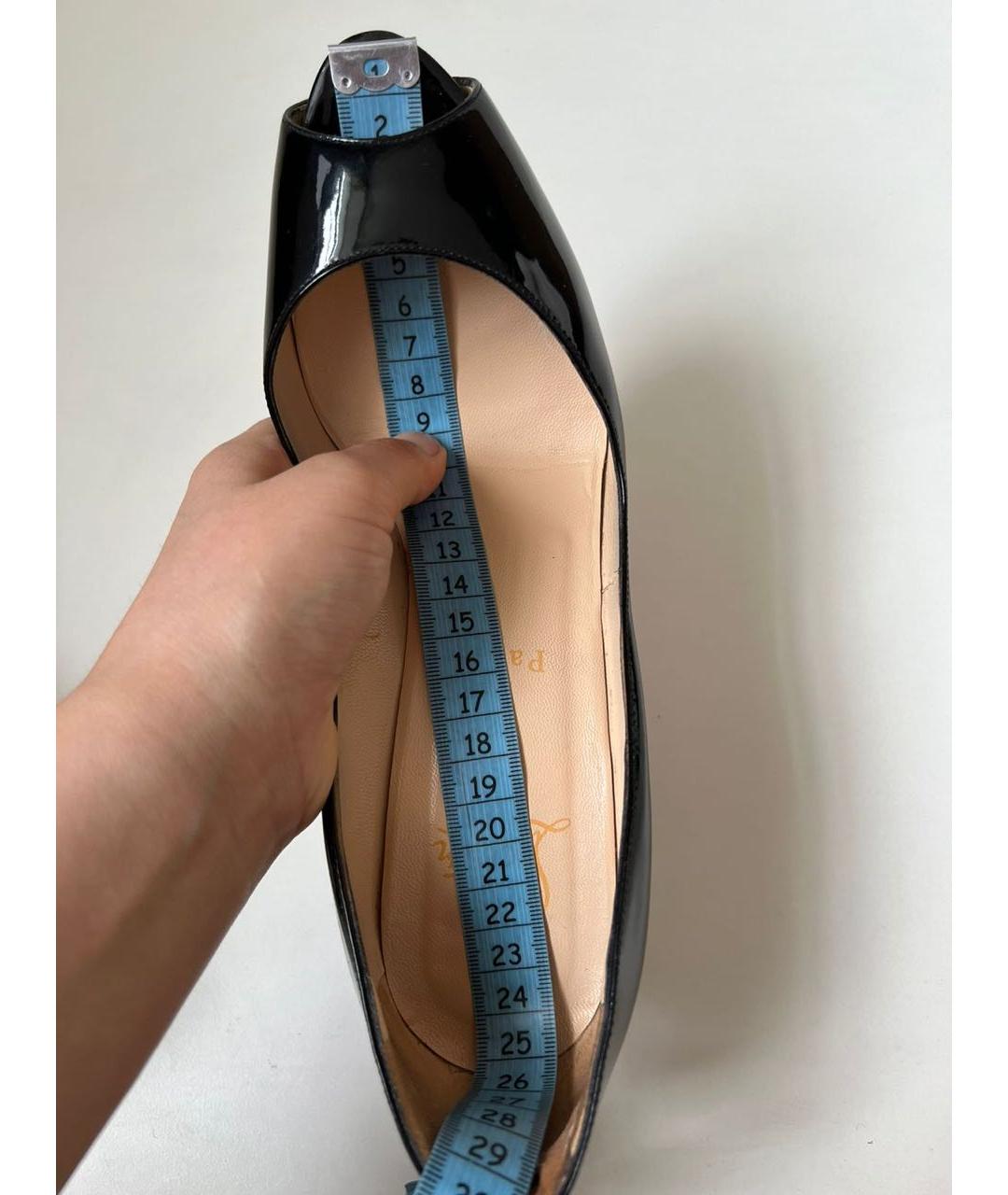 CHRISTIAN LOUBOUTIN Черные туфли из лакированной кожи, фото 5