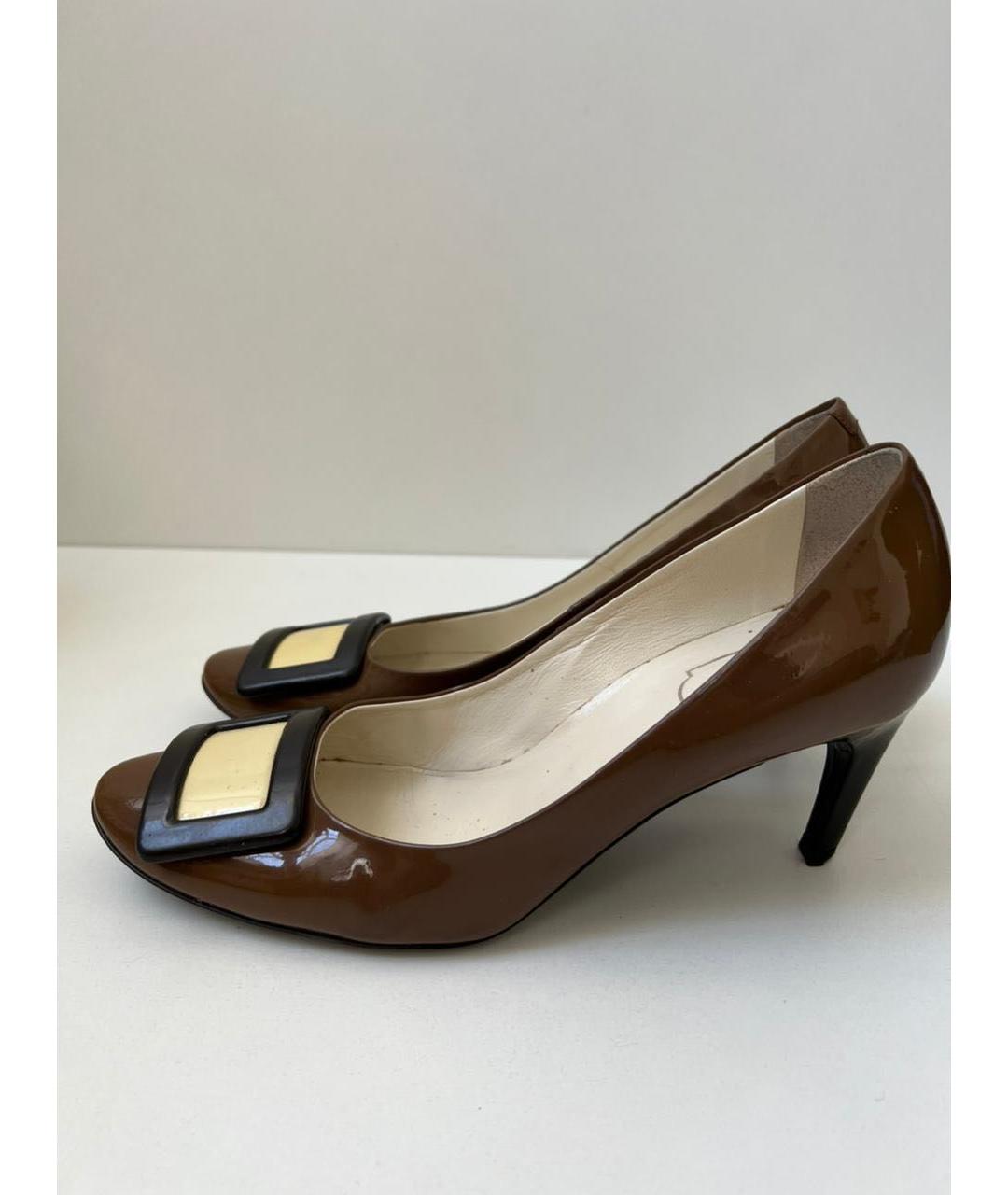 ROGER VIVIER Коричневые туфли из лакированной кожи, фото 3