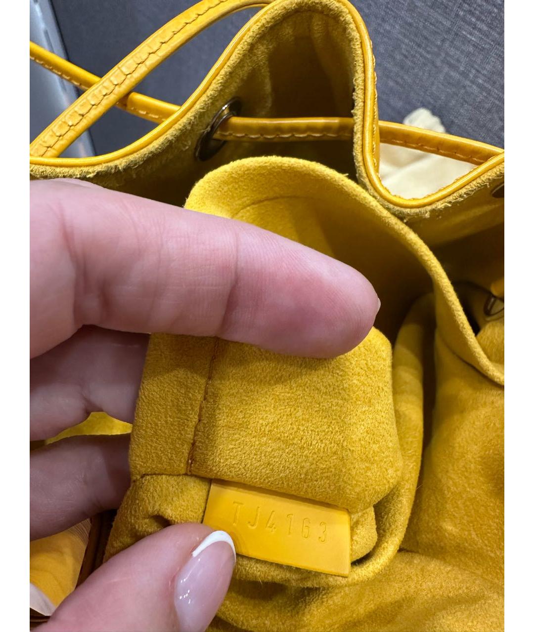 LOUIS VUITTON Желтая кожаная сумка через плечо, фото 6
