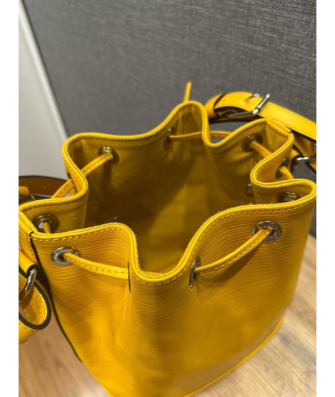 LOUIS VUITTON Желтая кожаная сумка через плечо, фото 4
