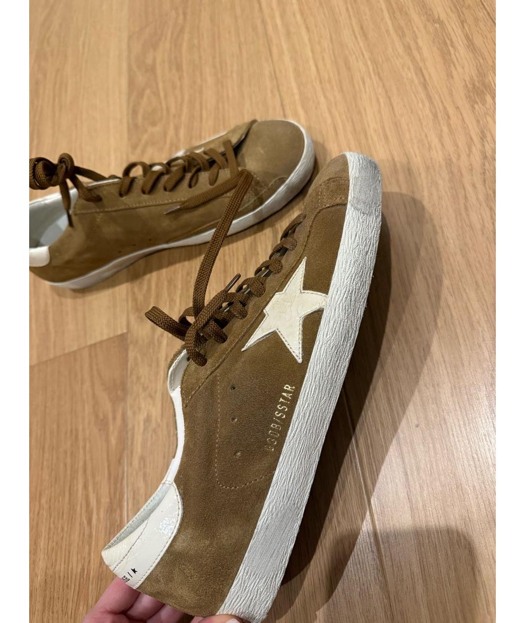 GOLDEN GOOSE DELUXE BRAND Коричневые замшевые низкие кроссовки / кеды, фото 2