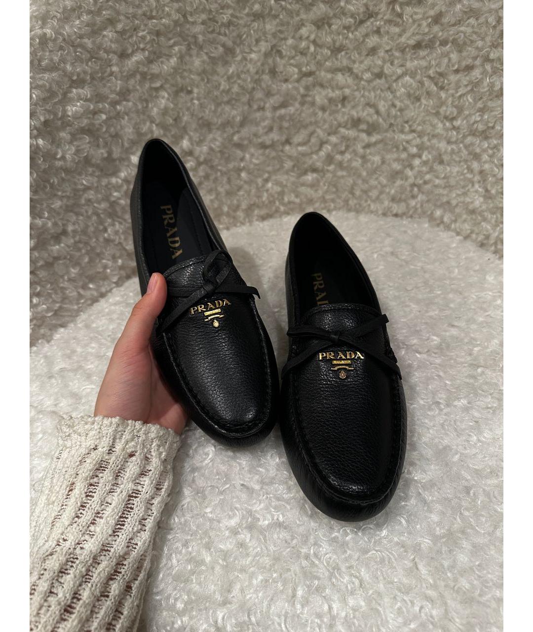 PRADA Черные кожаные мокасины, фото 2