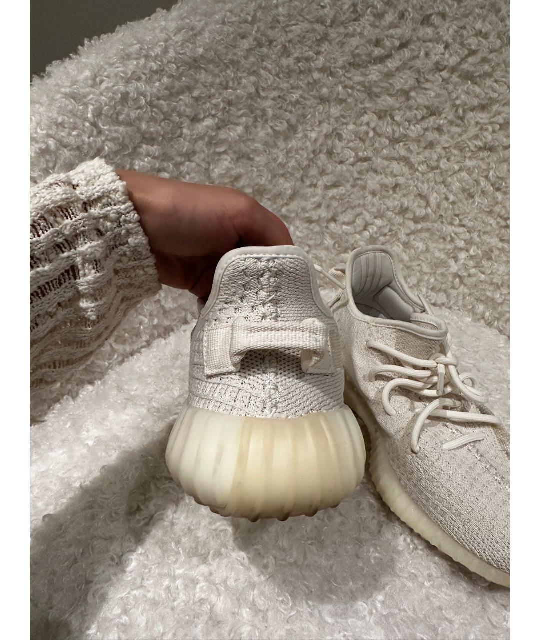 ADIDAS YEEZY Белые текстильные кроссовки, фото 4