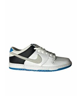 NIKE Низкие кроссовки / кеды
