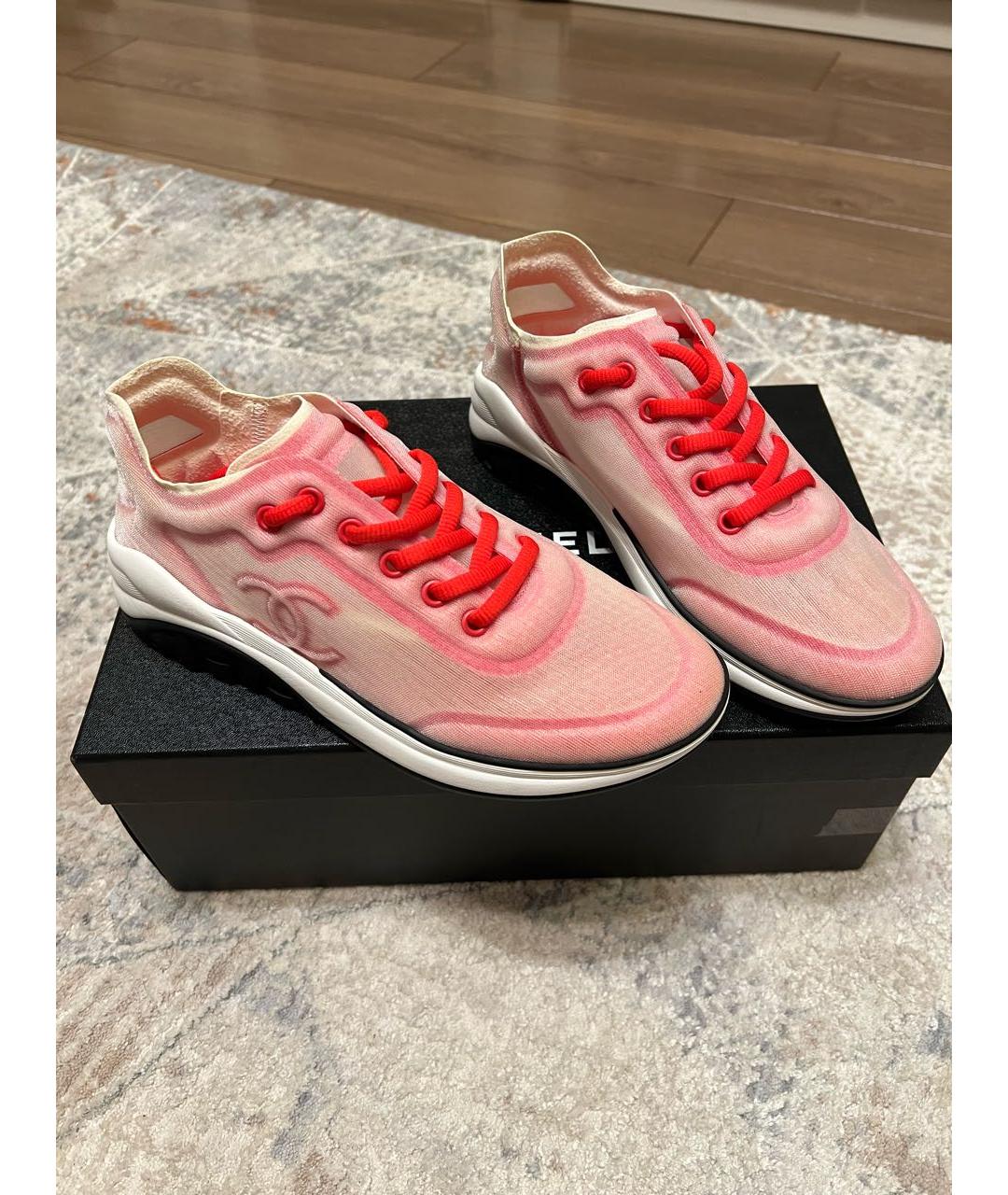 CHANEL Розовые кроссовки, фото 3