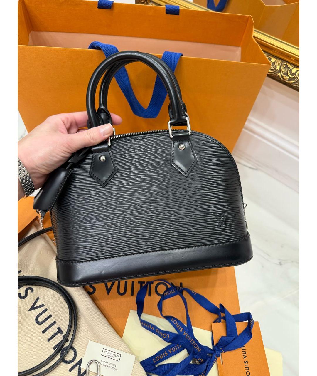 LOUIS VUITTON Черная кожаная сумка с короткими ручками, фото 3