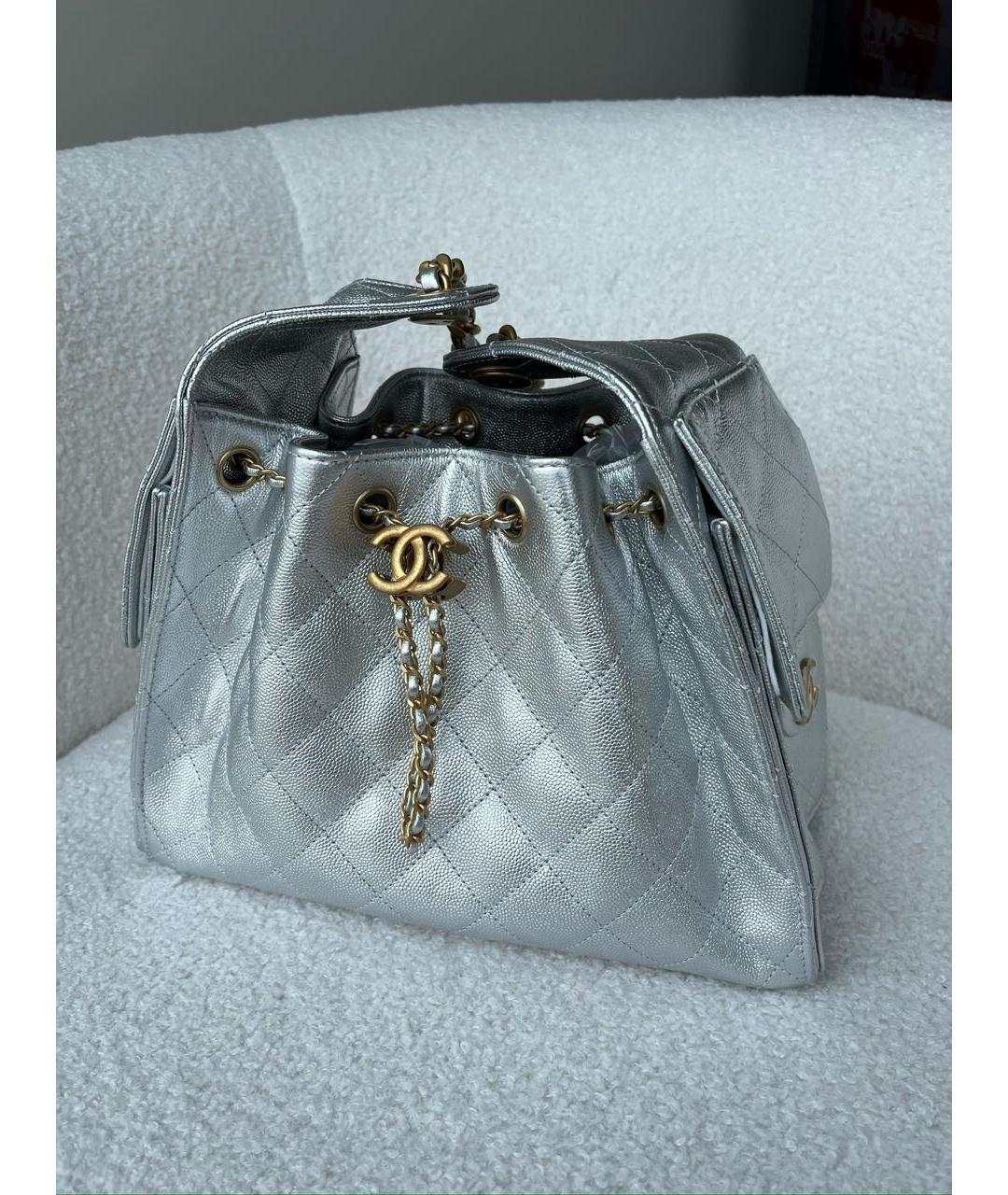 CHANEL Серебряная сумка тоут, фото 2