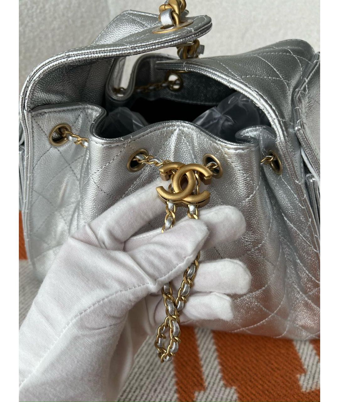 CHANEL Серебряная сумка тоут, фото 5