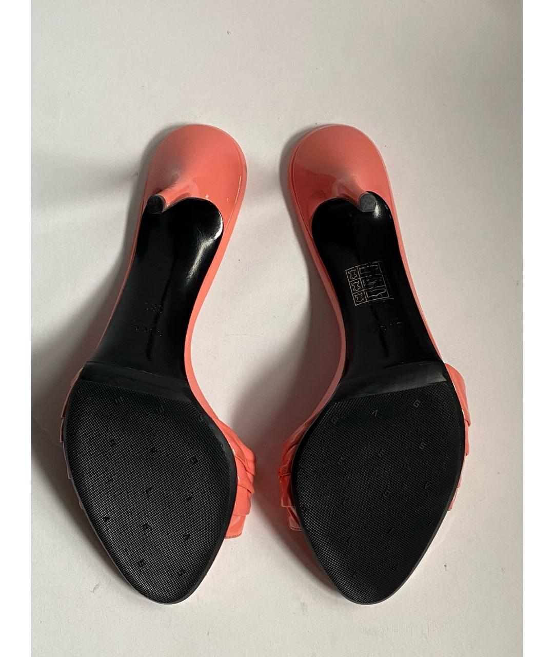 GUCCI Коралловые мюли из лакированной кожи, фото 4