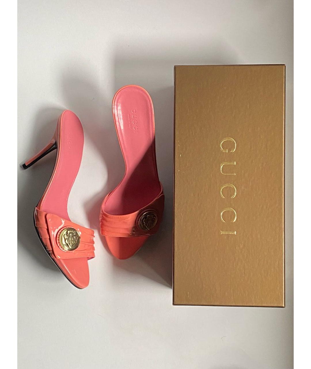 GUCCI Коралловые мюли из лакированной кожи, фото 5