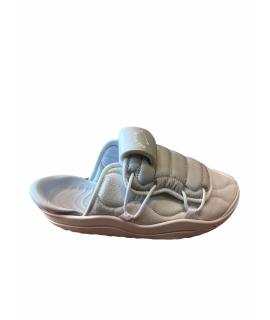 NIKE Шлепанцы