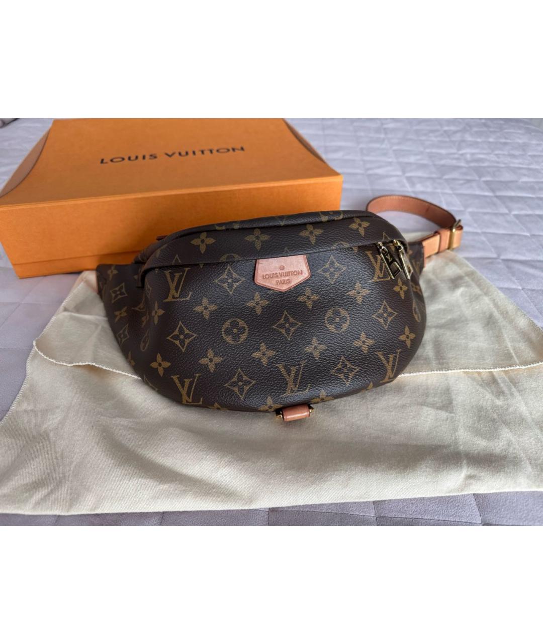 LOUIS VUITTON Коричневая поясная сумка, фото 9