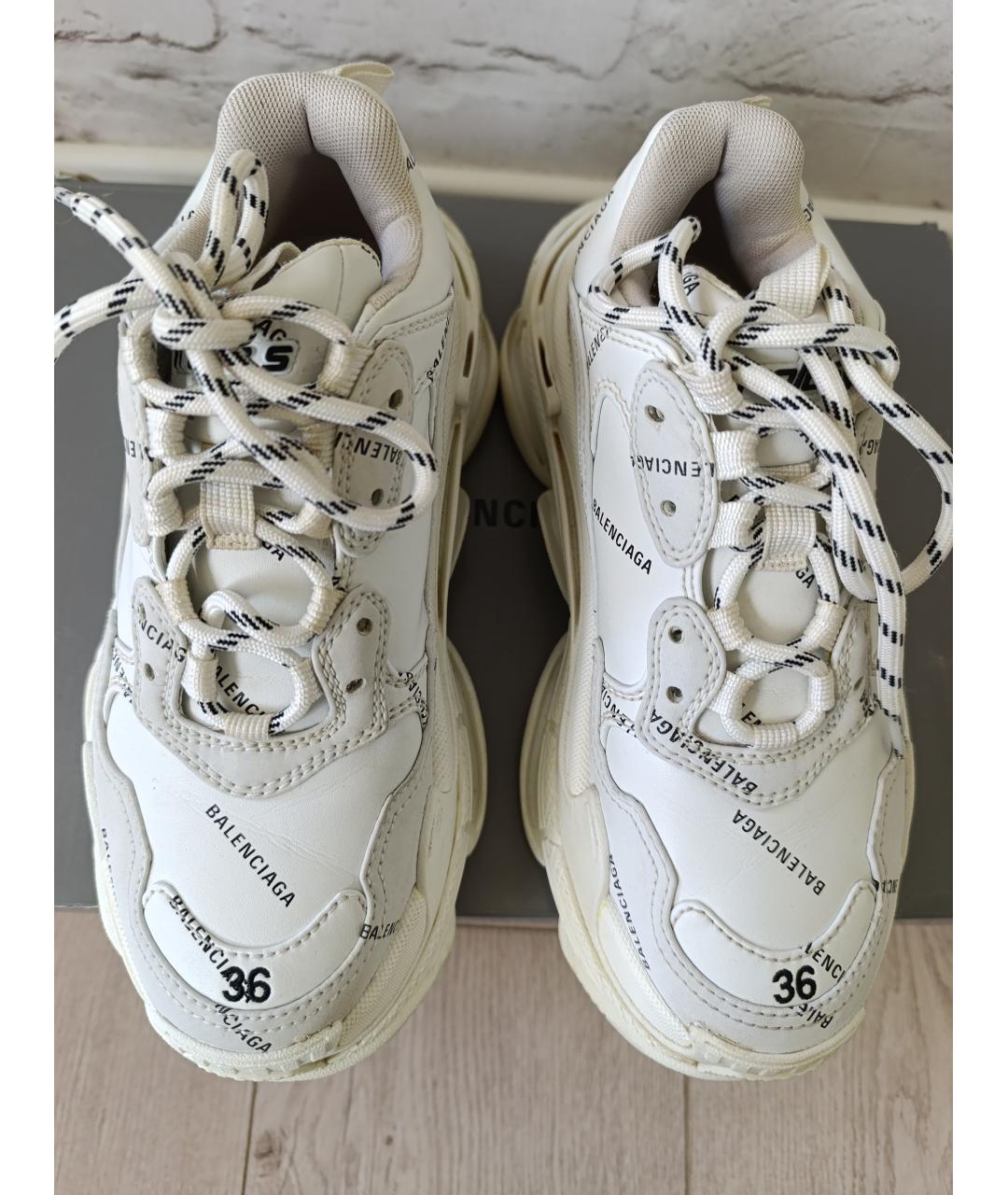 BALENCIAGA Белые кожаные кроссовки, фото 2