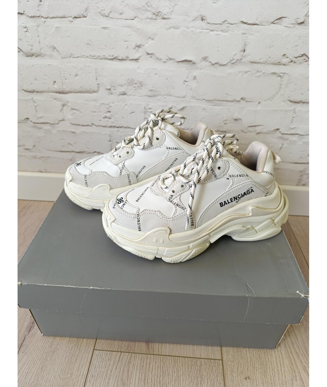 BALENCIAGA Белые кожаные кроссовки, фото 4