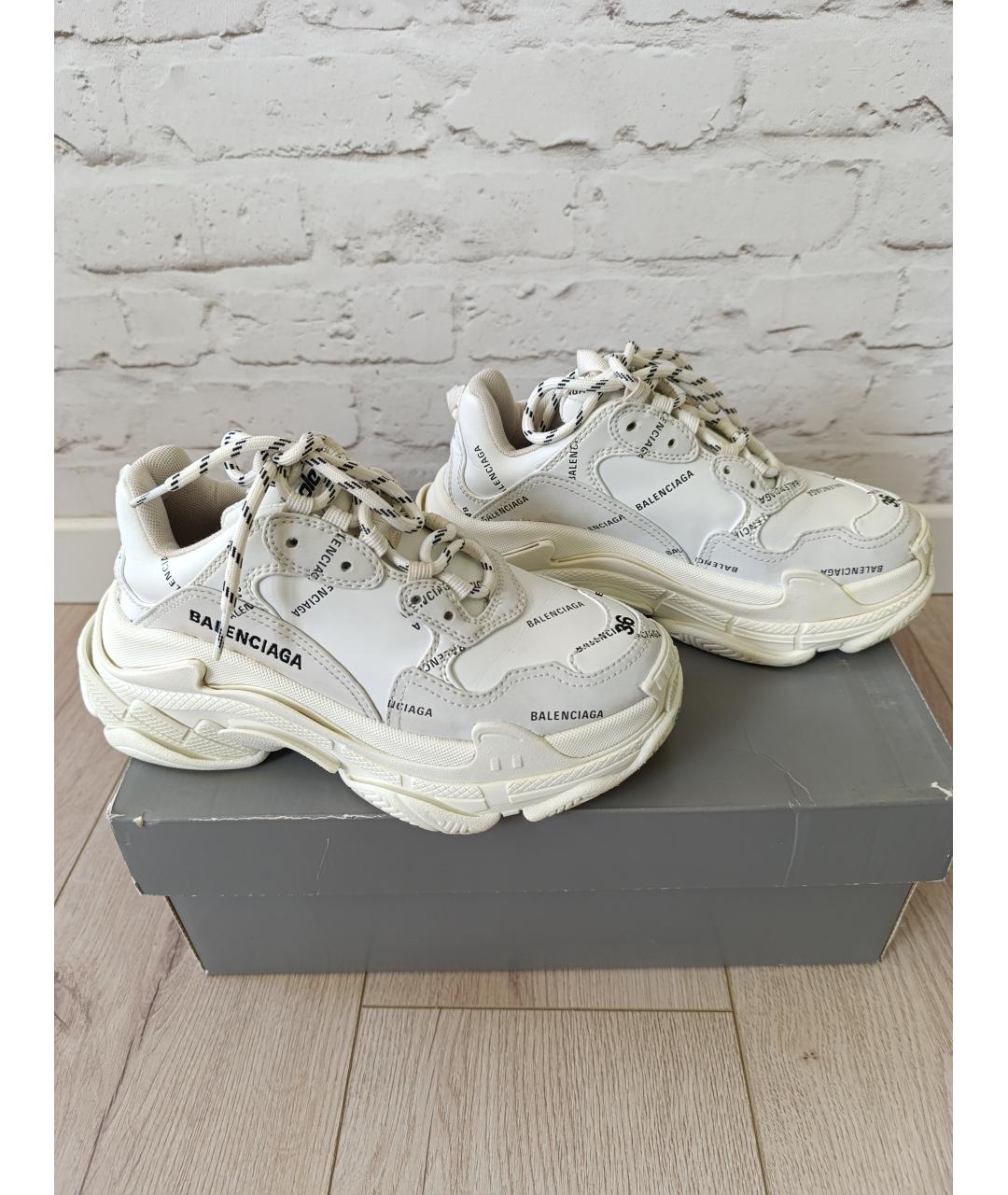 BALENCIAGA Белые кожаные кроссовки, фото 10