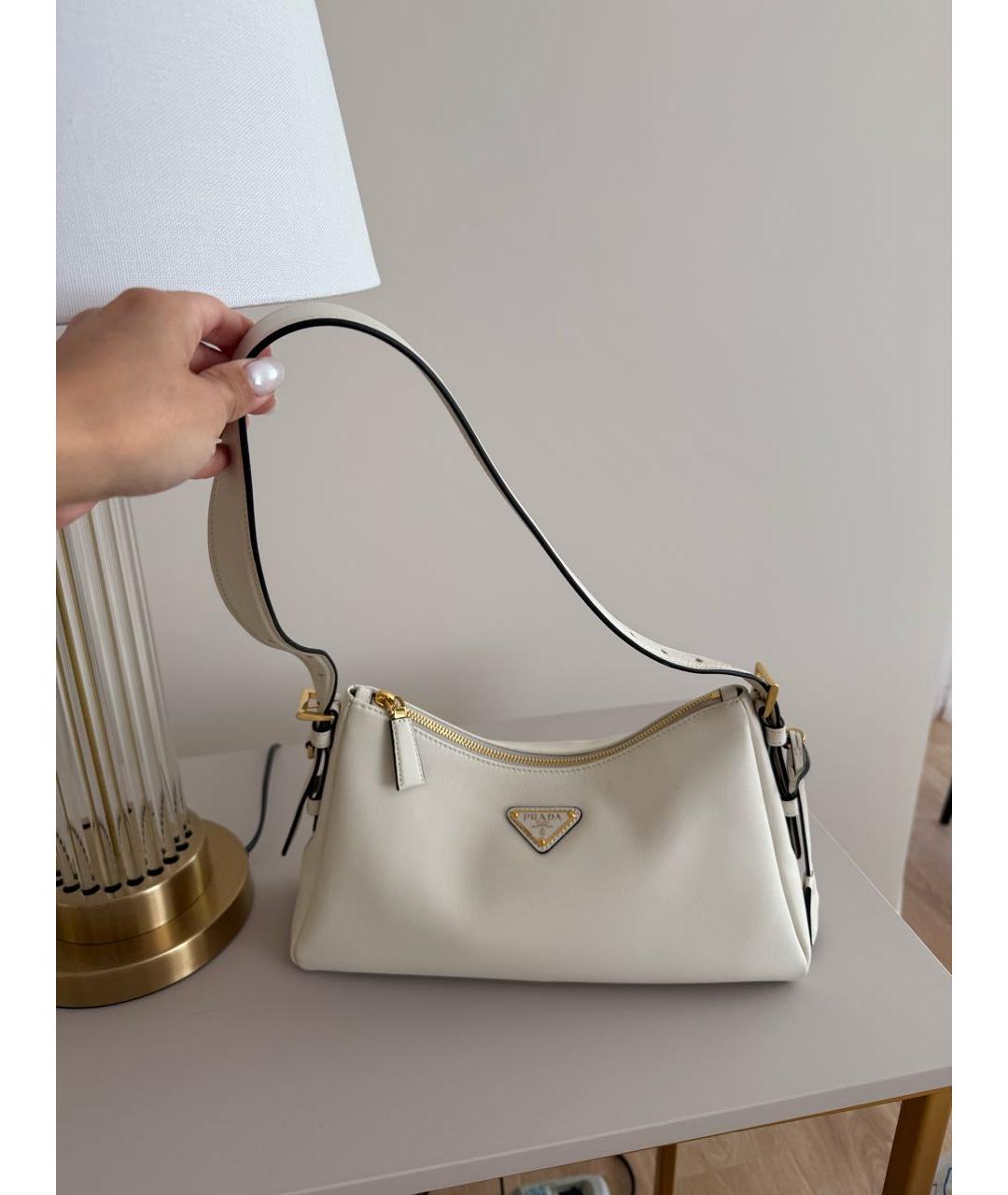 PRADA Бежевая кожаная сумка с короткими ручками, фото 7