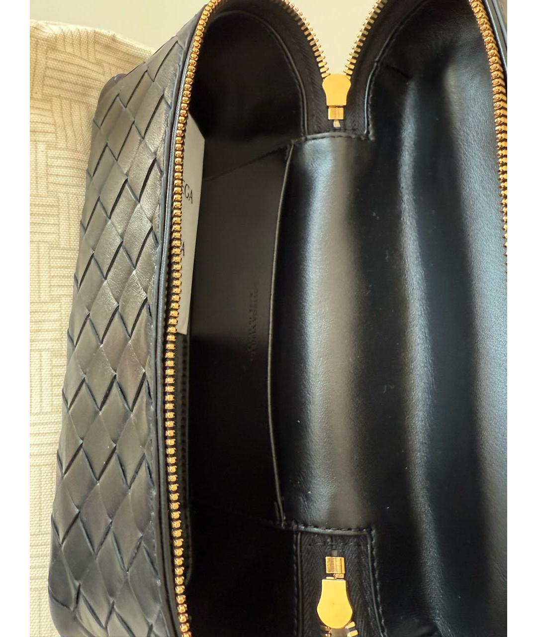 BOTTEGA VENETA Черная кожаная сумка через плечо, фото 5