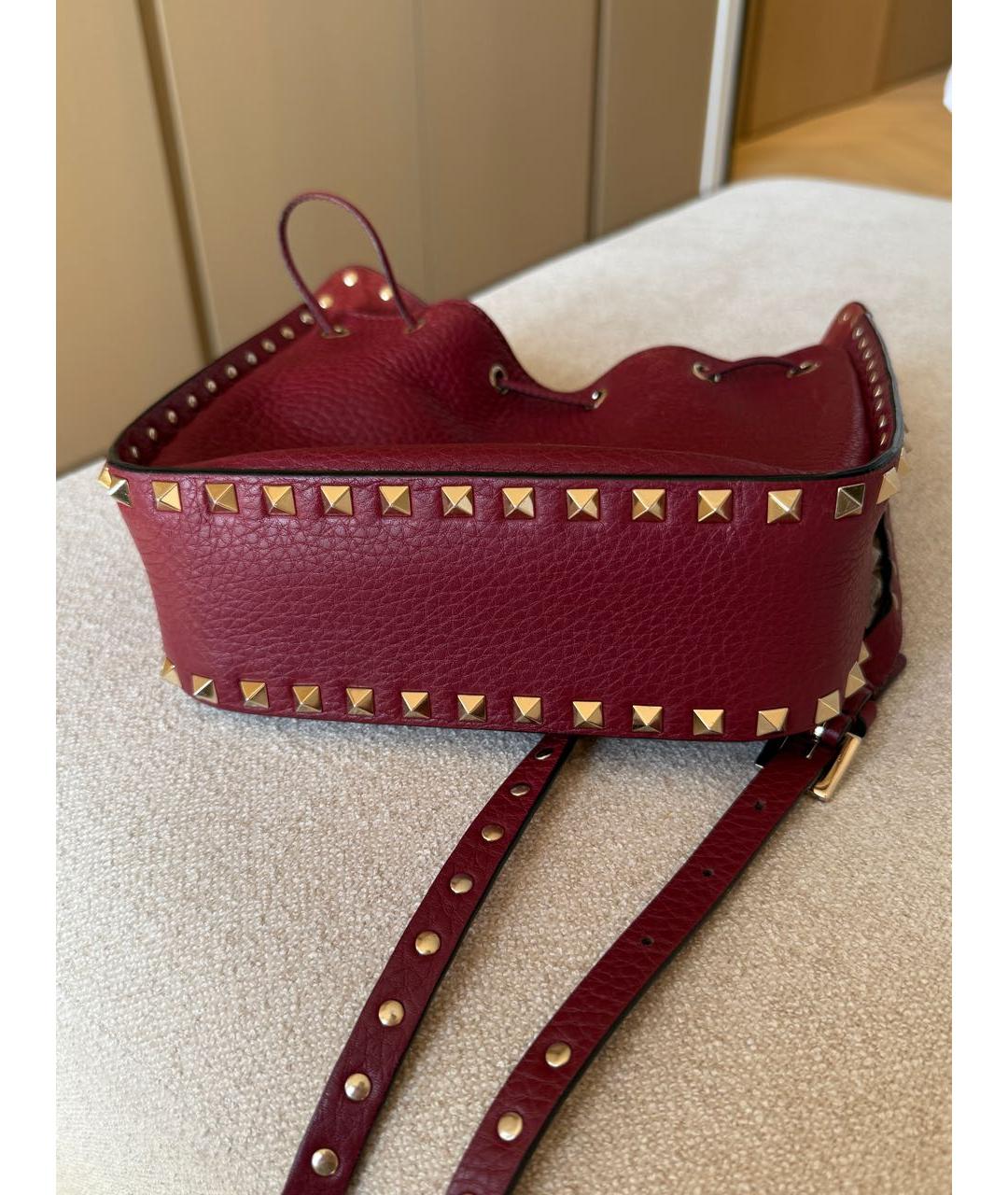 VALENTINO Бордовая кожаная сумка через плечо, фото 3