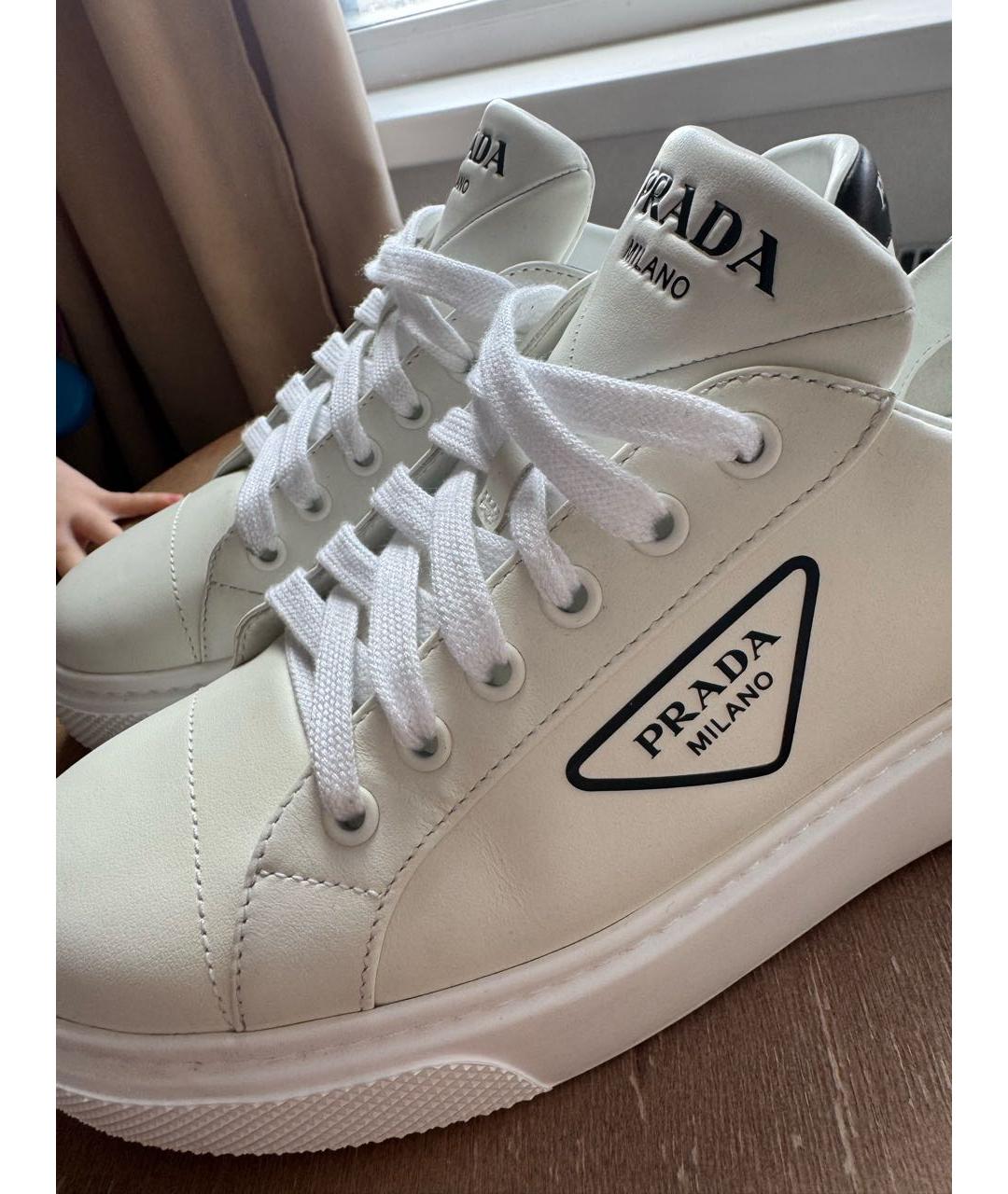 PRADA Белые кожаные кеды, фото 6
