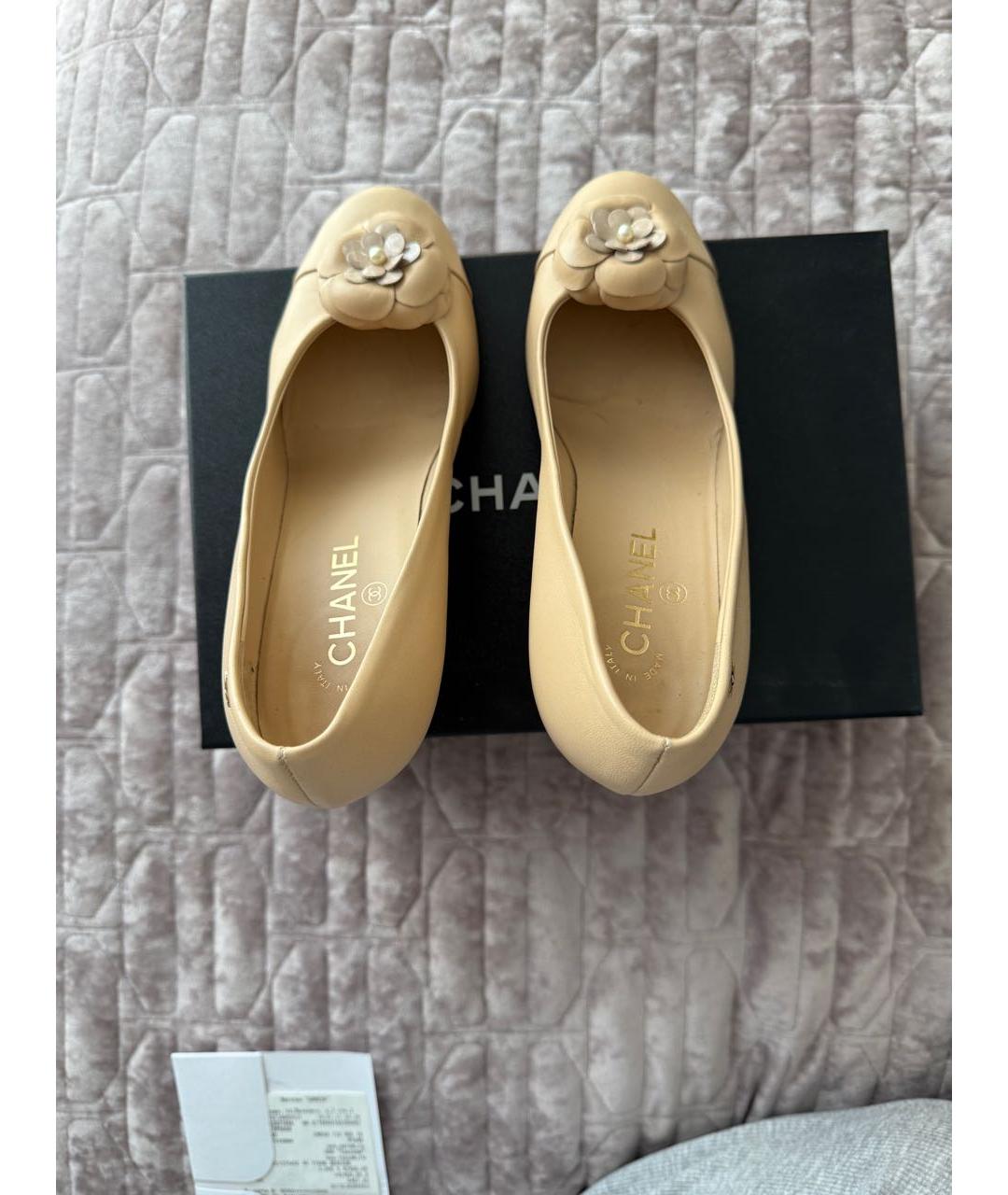CHANEL Бежевые кожаные туфли, фото 3