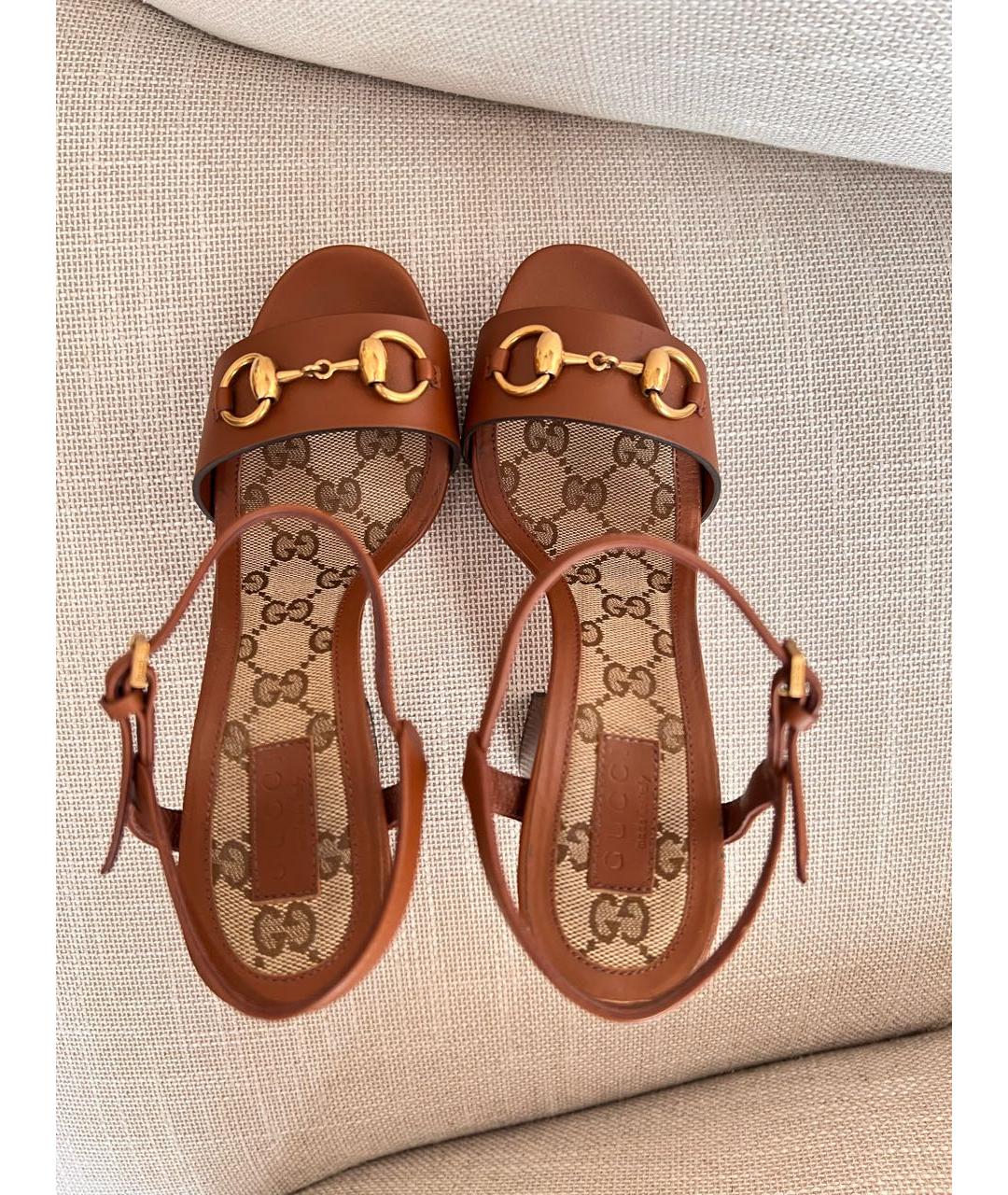 GUCCI Коричневые кожаные босоножки, фото 2