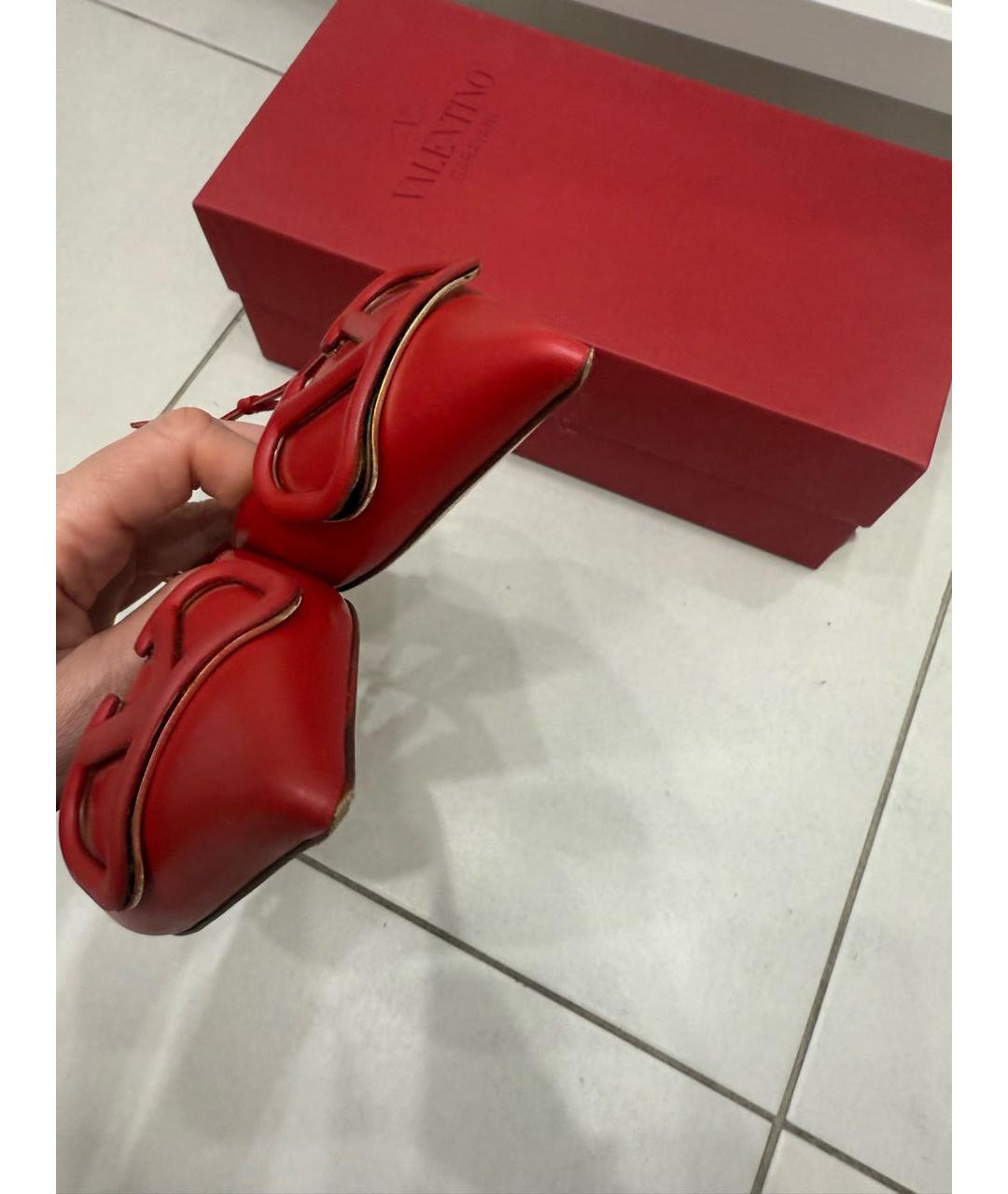 VALENTINO Красные кожаные мюли, фото 6