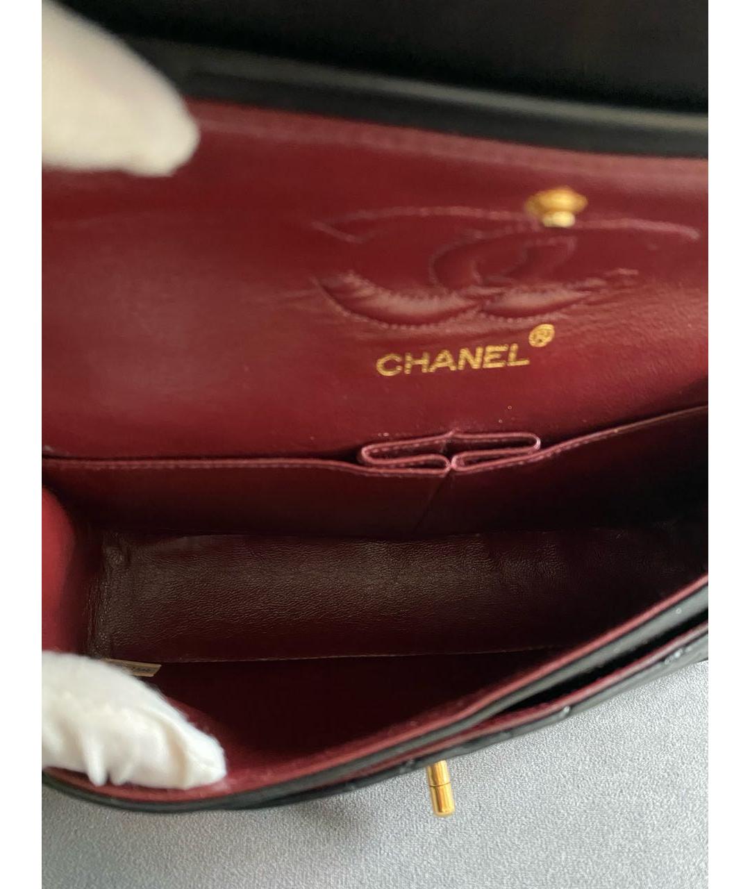 CHANEL Черная кожаная сумка через плечо, фото 4