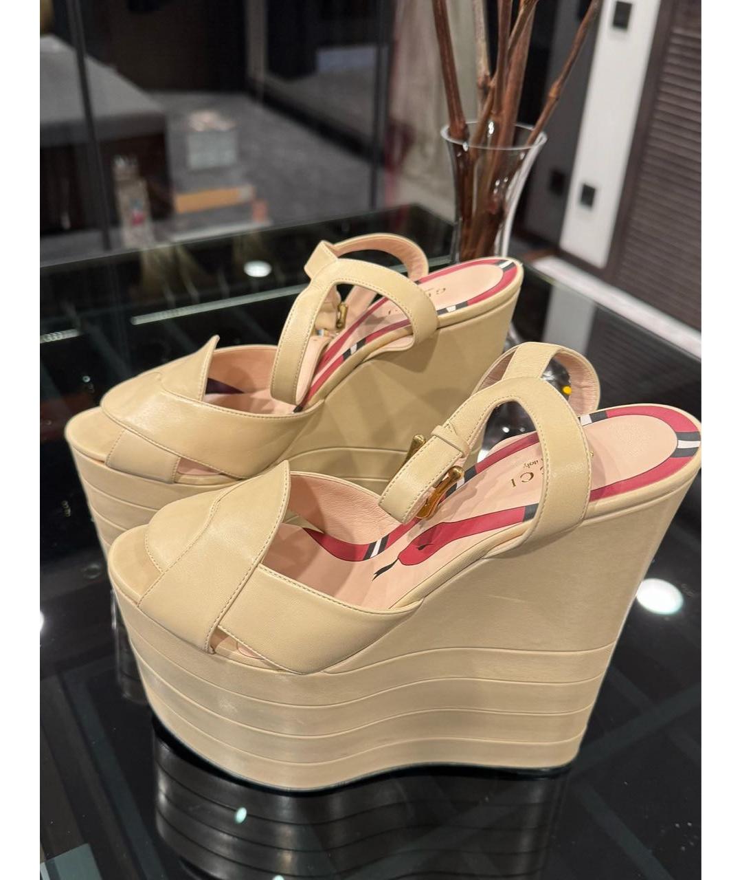 GUCCI Бежевые кожаные босоножки, фото 7