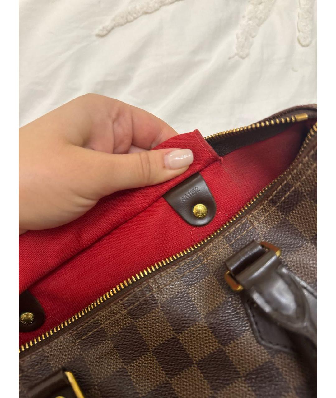 LOUIS VUITTON Коричневая кожаная сумка с короткими ручками, фото 7
