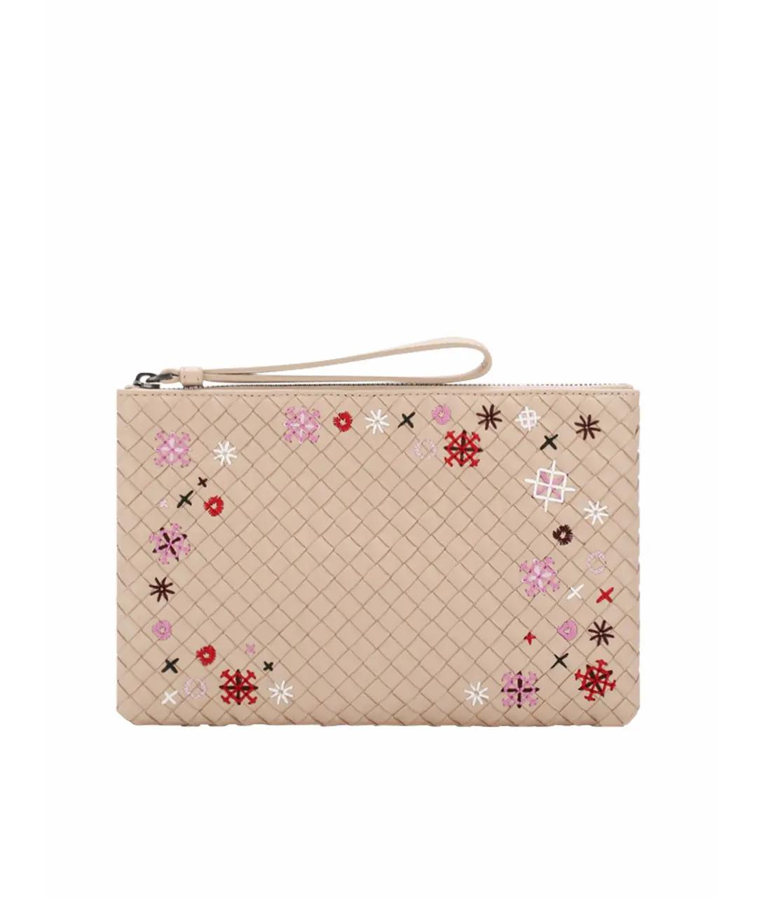 BOTTEGA VENETA Бежевая кожаная косметичка, фото 1