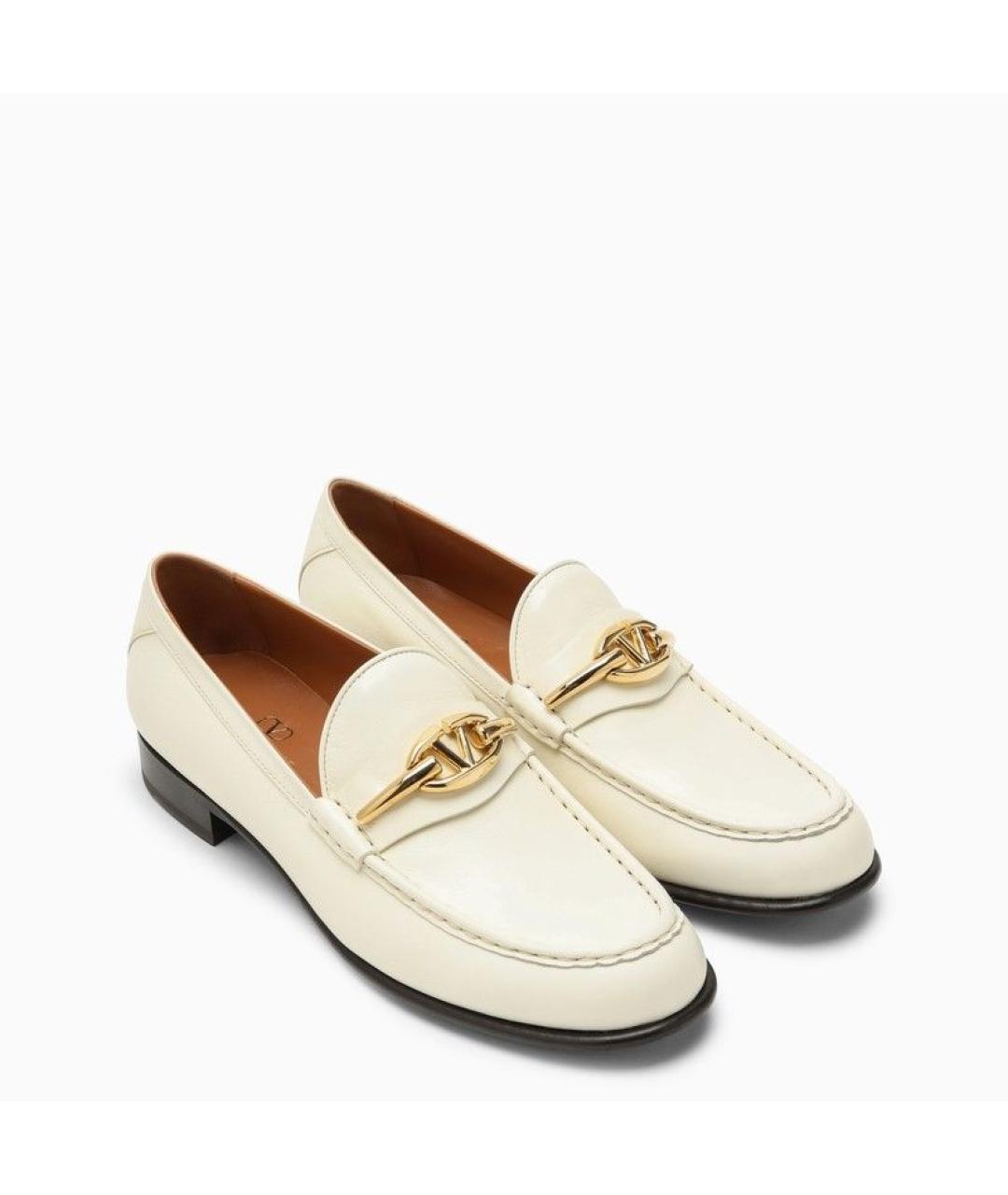 VALENTINO Бежевые кожаные лоферы, фото 2