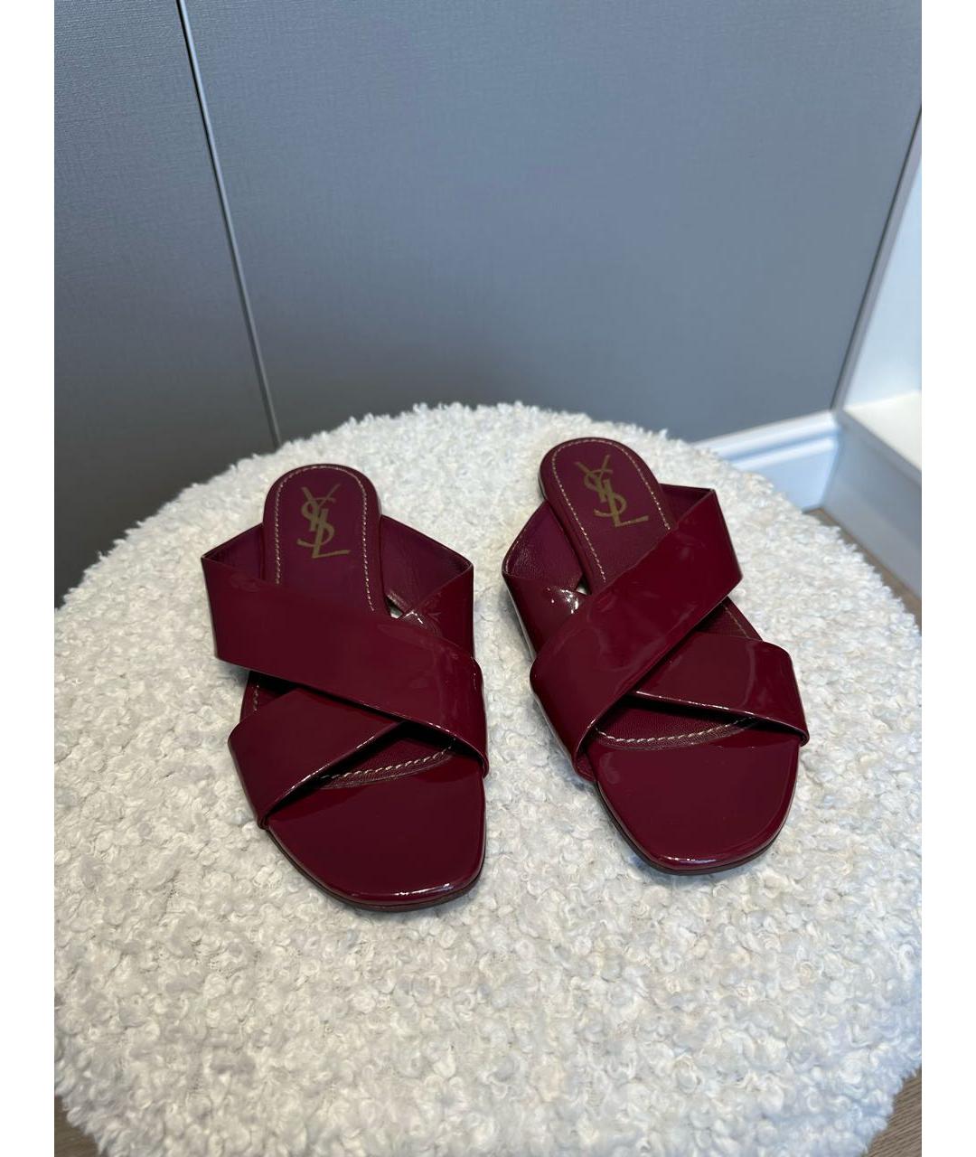 SAINT LAURENT Бордовые шлепанцы из лакированной кожи, фото 2