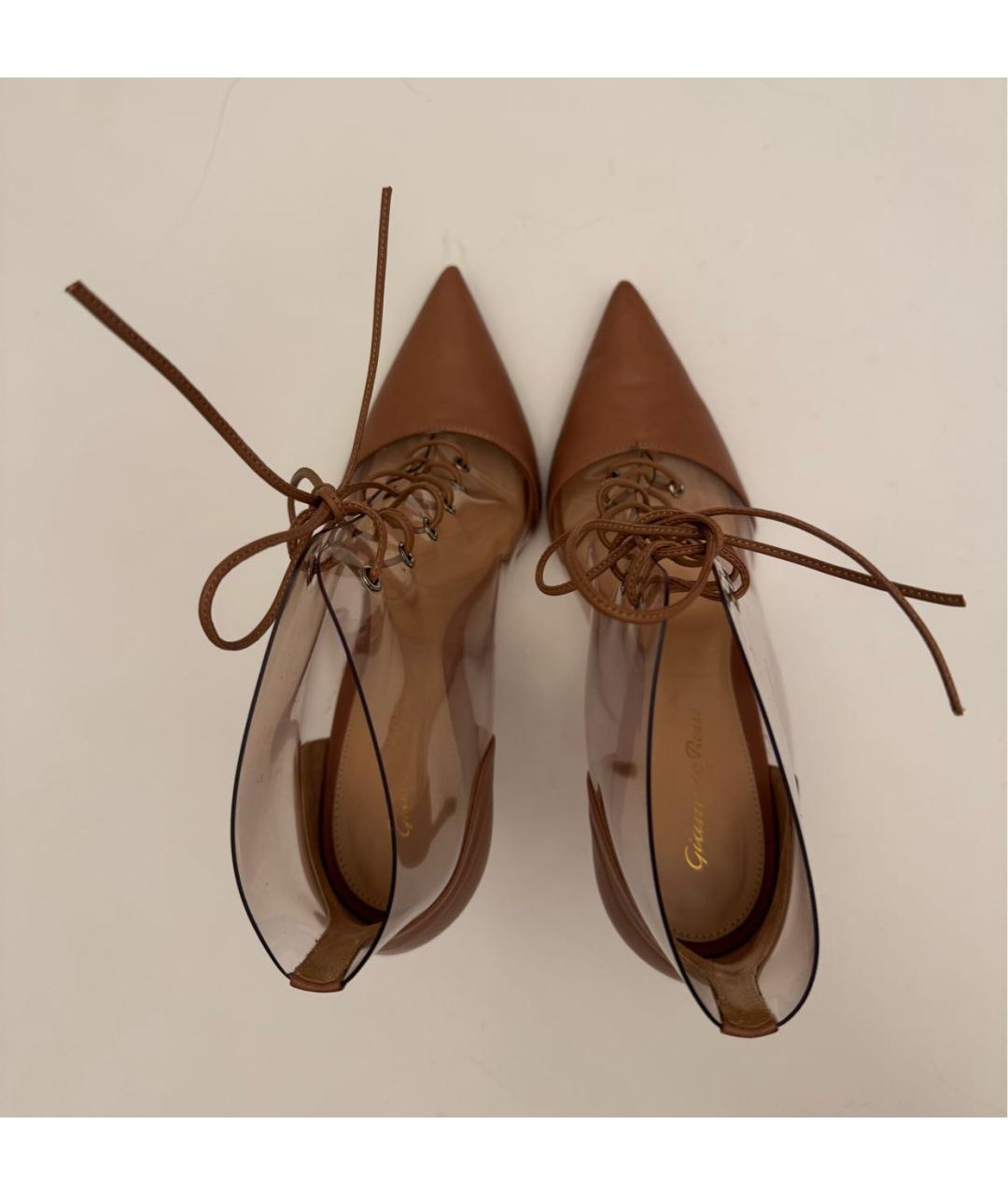 GIANVITO ROSSI Бежевые кожаные ботильоны, фото 3