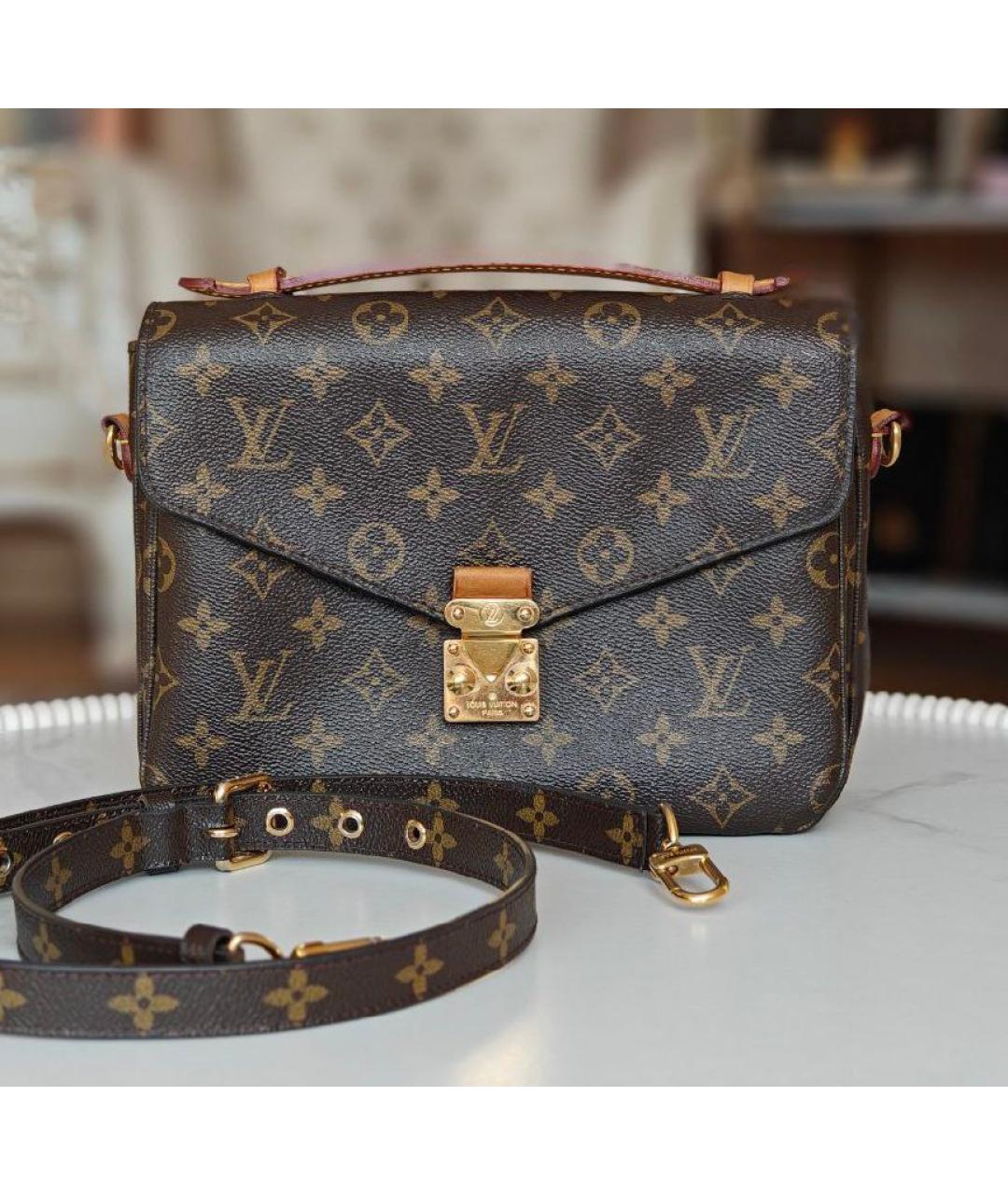 LOUIS VUITTON Коричневая сумка с короткими ручками, фото 2