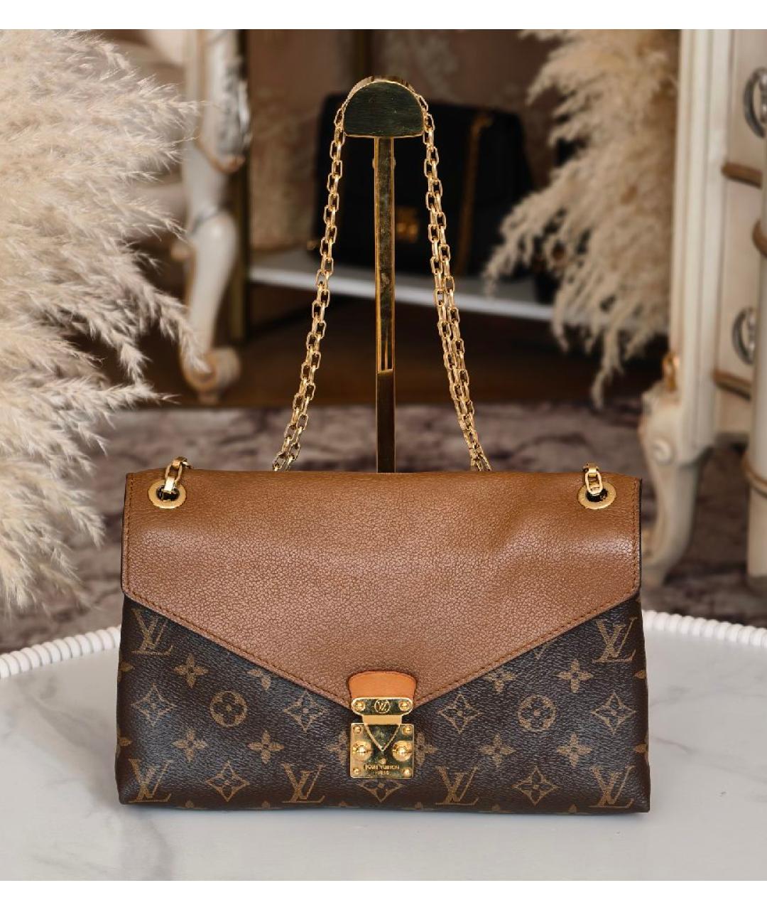 LOUIS VUITTON Коричневая кожаная сумка через плечо, фото 8