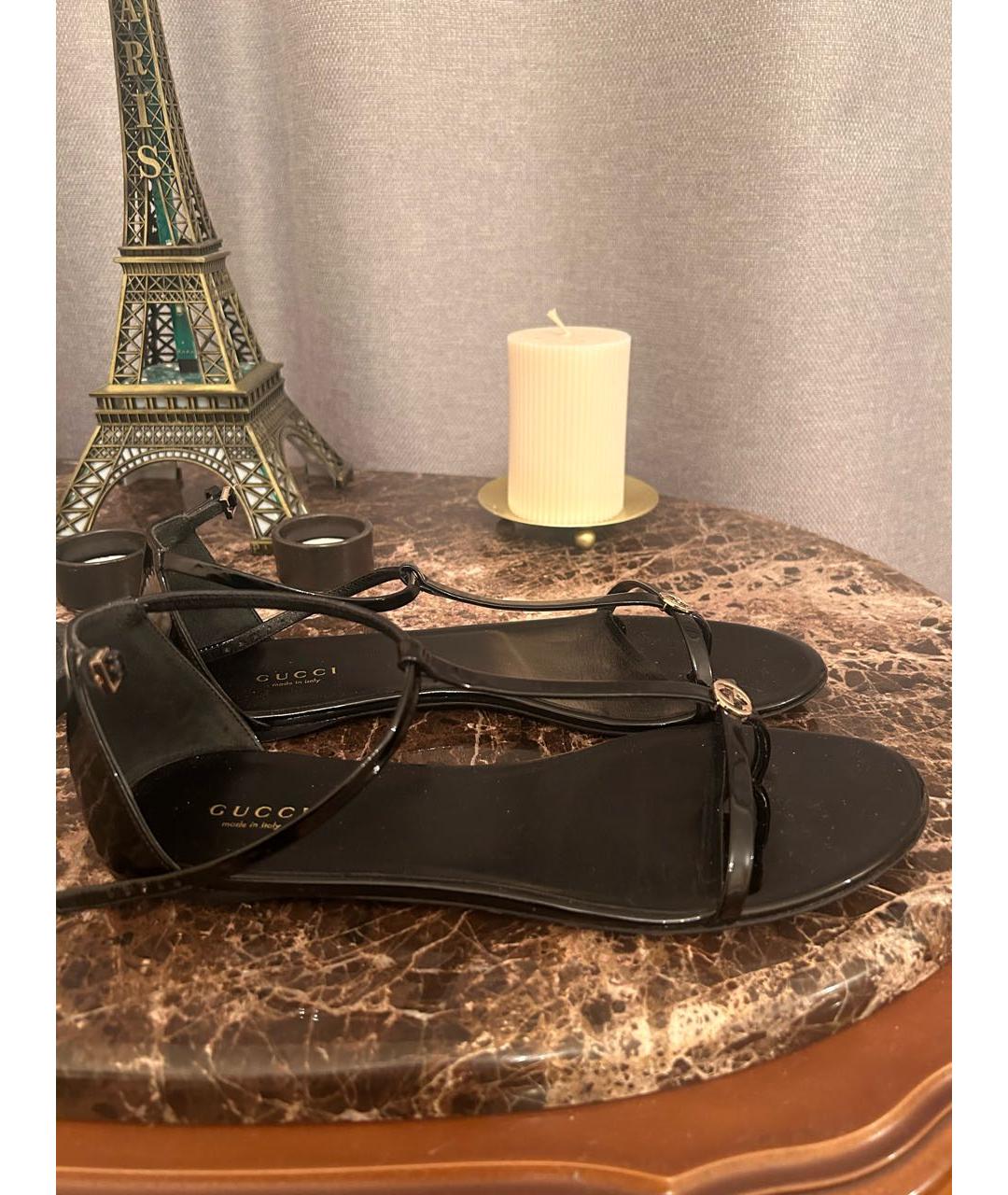 GUCCI Черные сандалии из лакированной кожи, фото 5