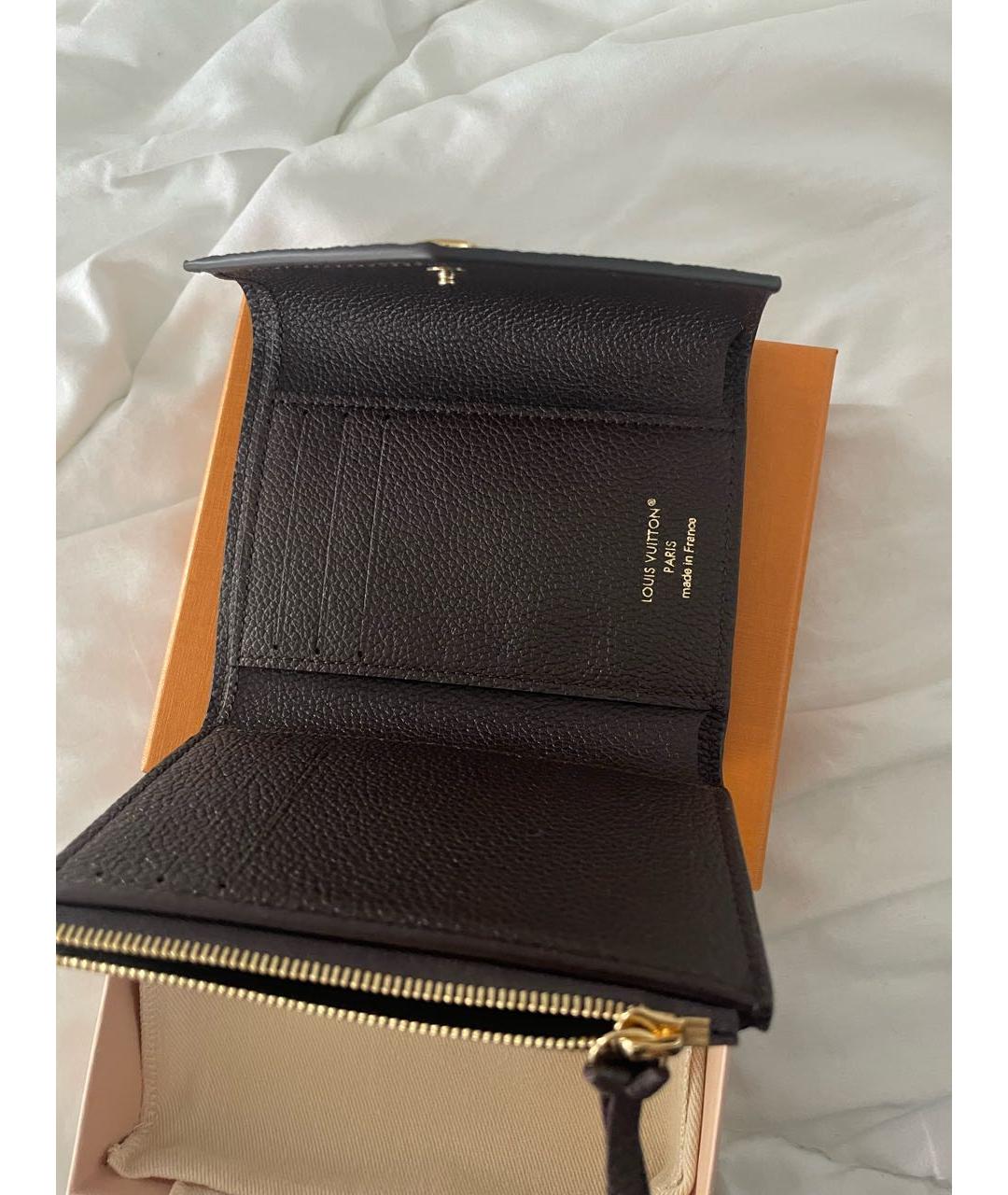 LOUIS VUITTON Коричневый кожаный кошелек, фото 4