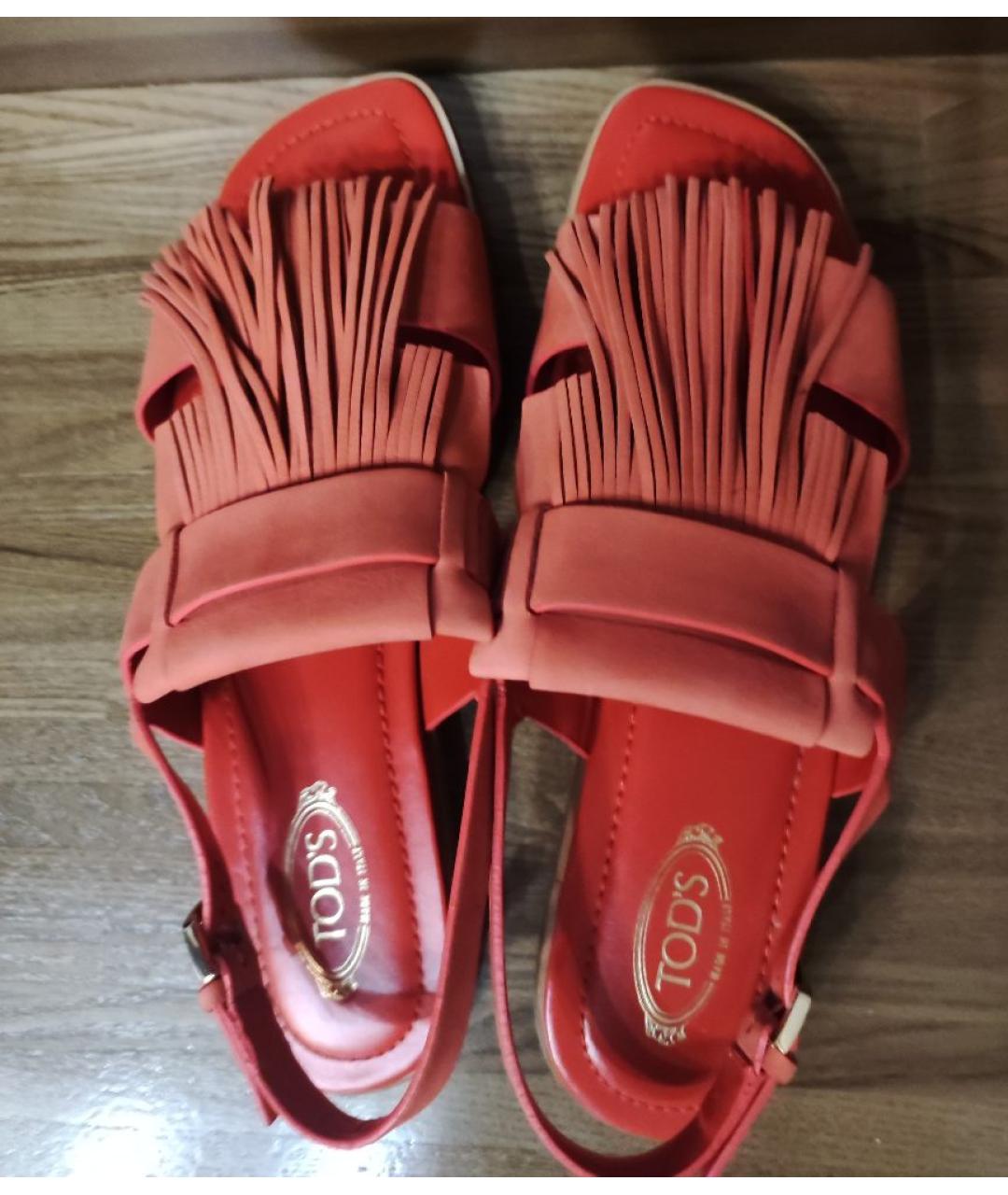 TOD'S Коралловые нубуковые сандалии, фото 3