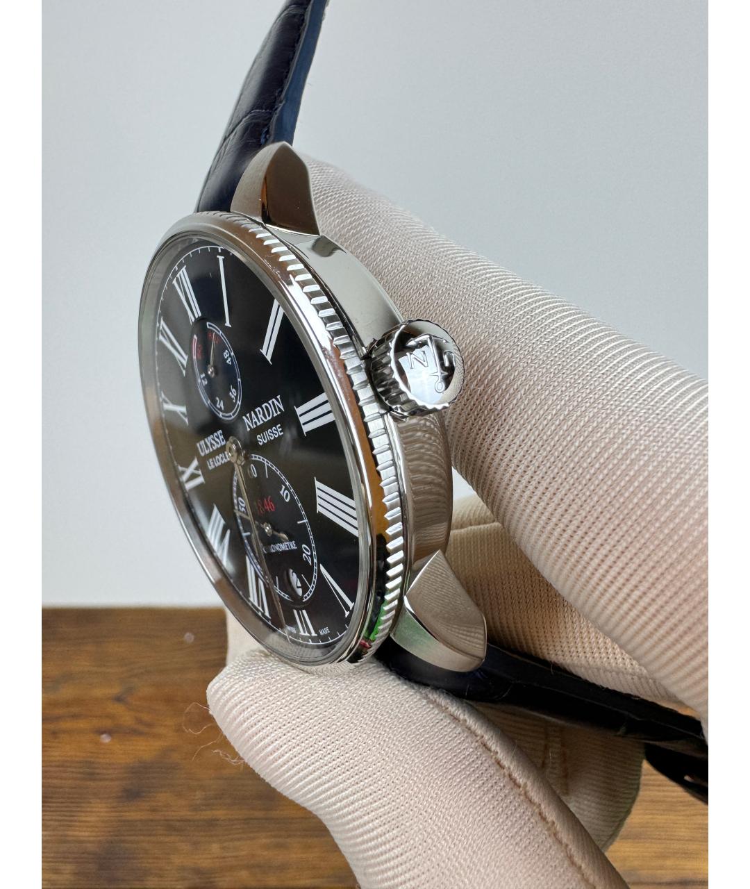 Ulysse Nardin Темно-синие часы, фото 3